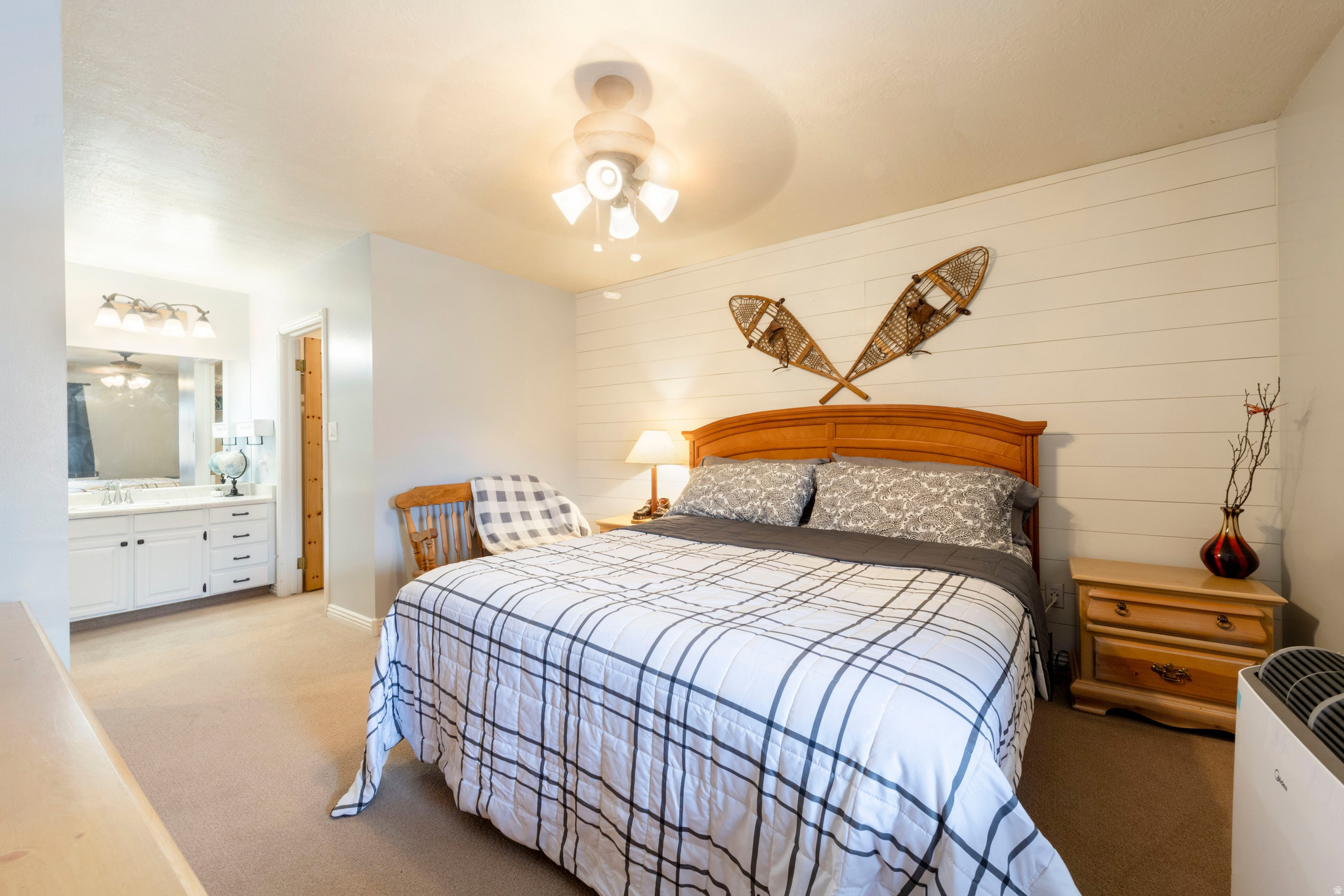 WOLF LODGE CONDOMINI - Residential