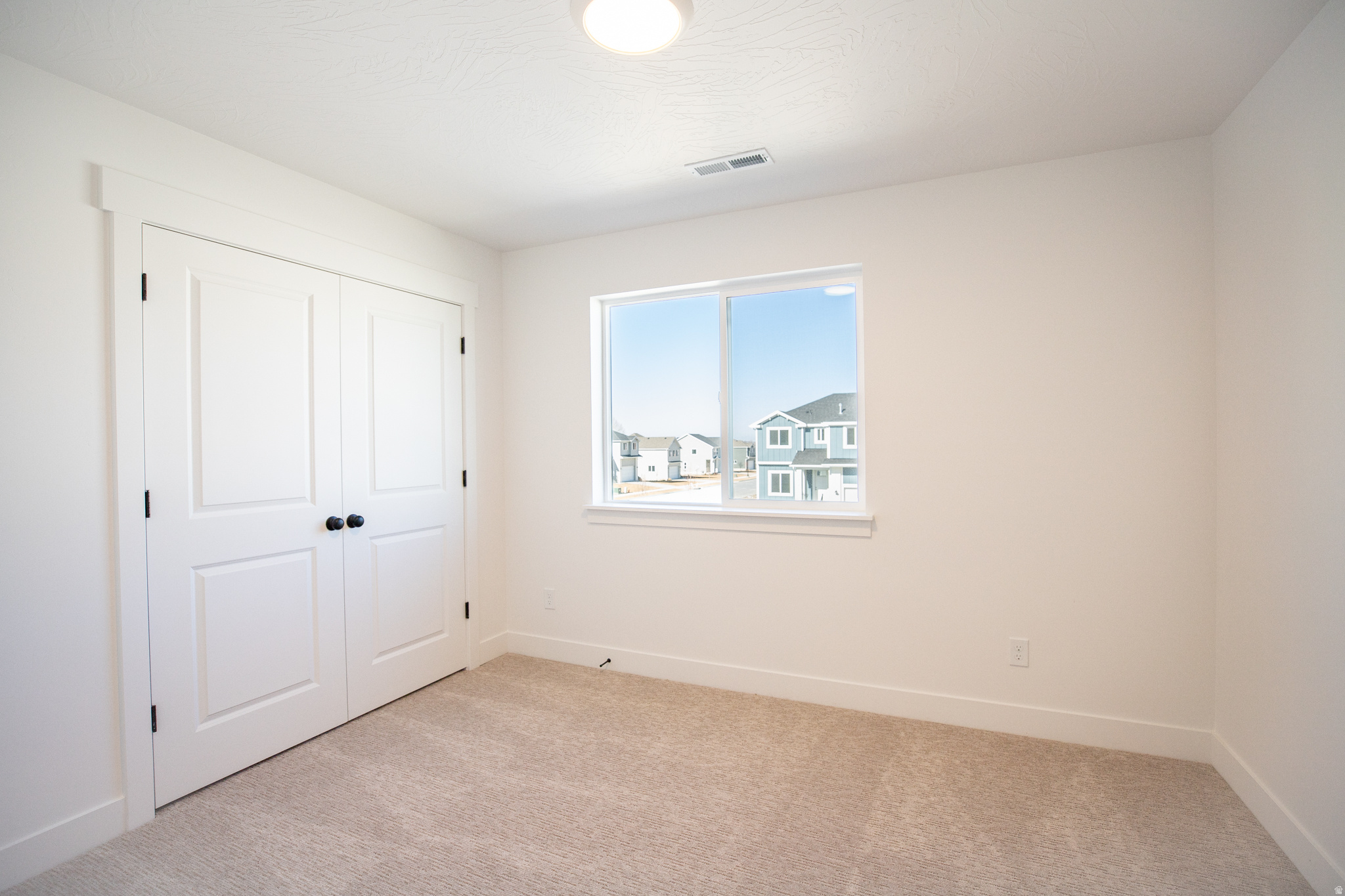 SALEM FIELDS - Residential