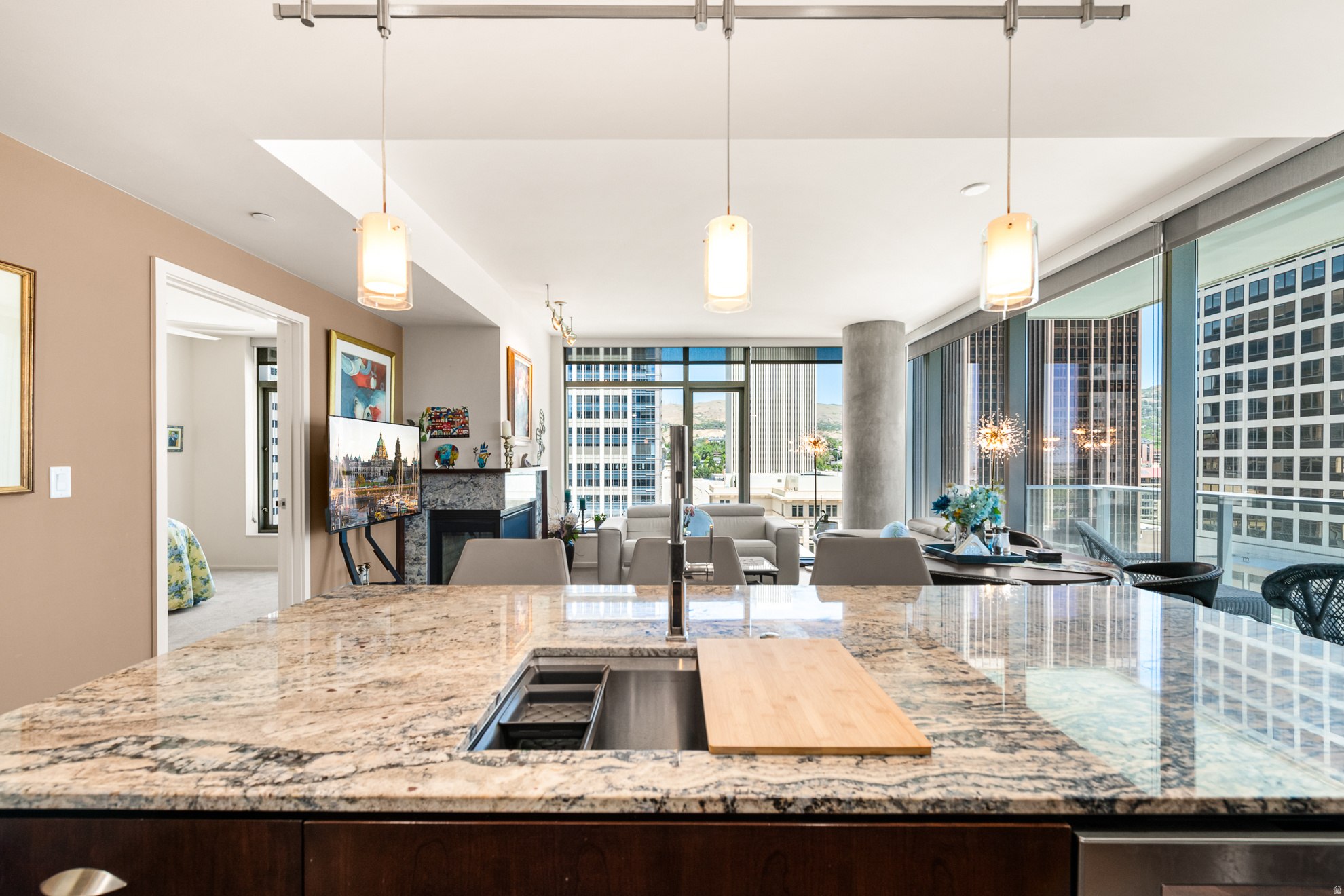 CITY CREEK- REGENT - Residential