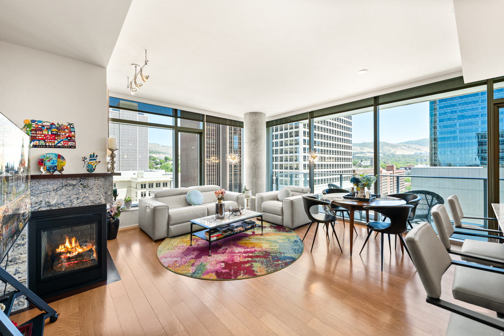 CITY CREEK- REGENT - Residential