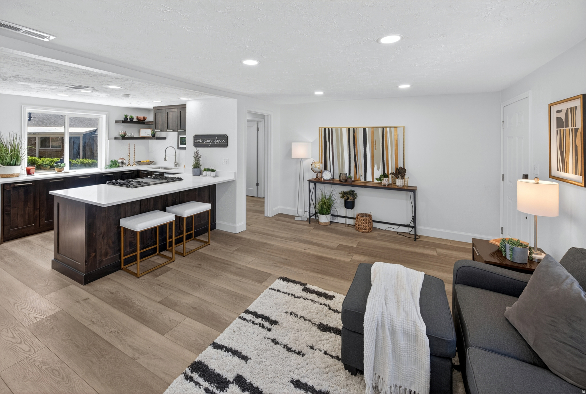 GLENDALE GARDENS PLA - Residential