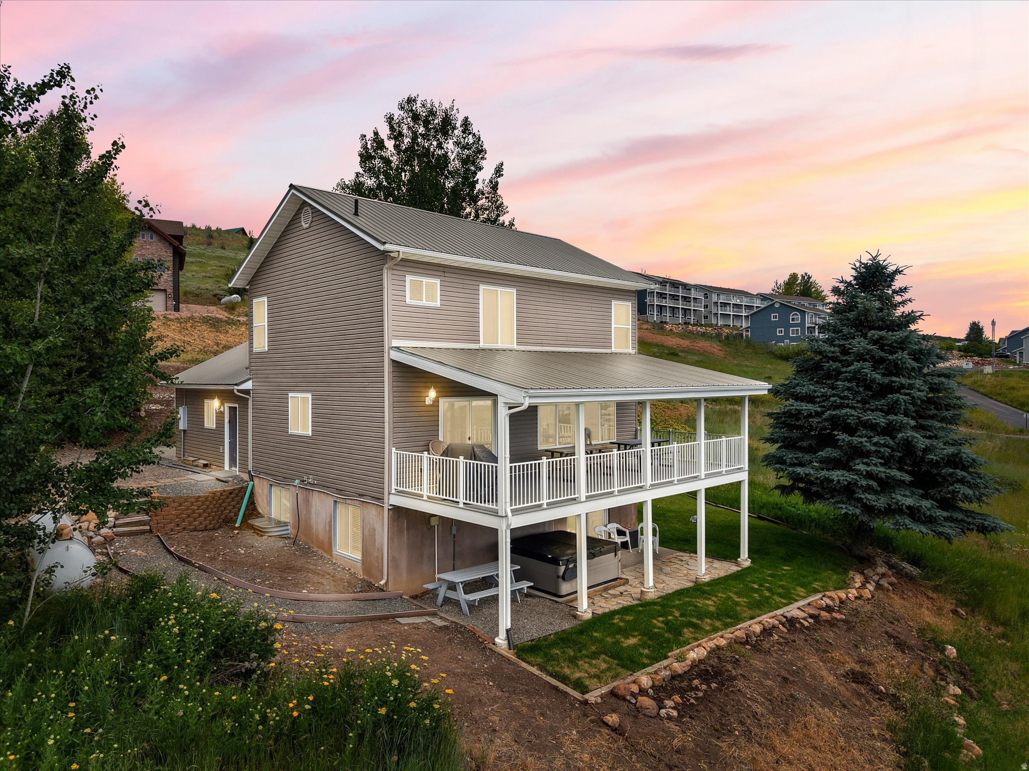 RASPBERRY PATCH ESTATES - Residential