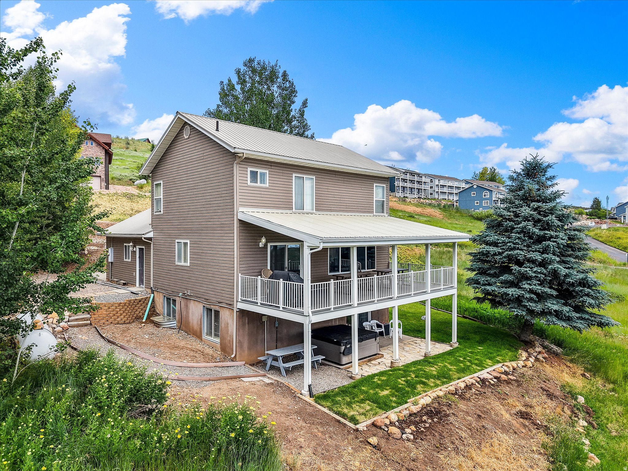 RASPBERRY PATCH ESTATES - Residential