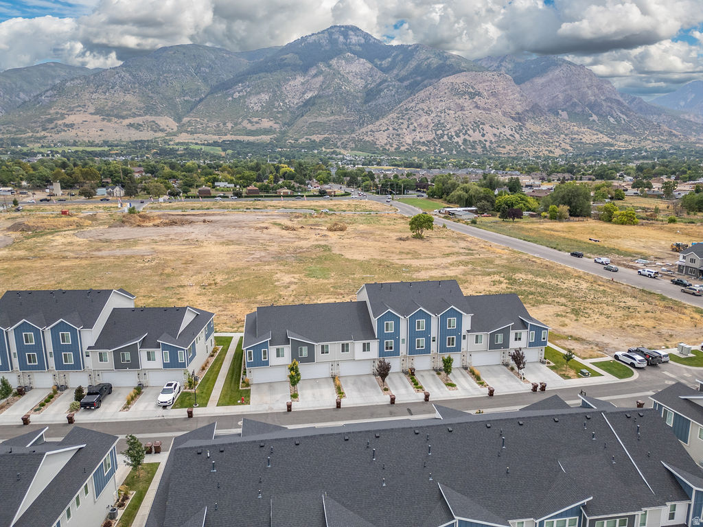 PROMINENCE POINT - Residential