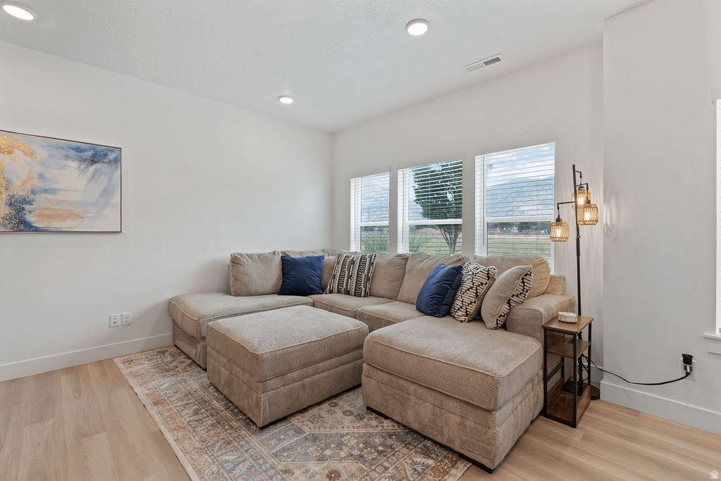 PROMINENCE POINT - Residential