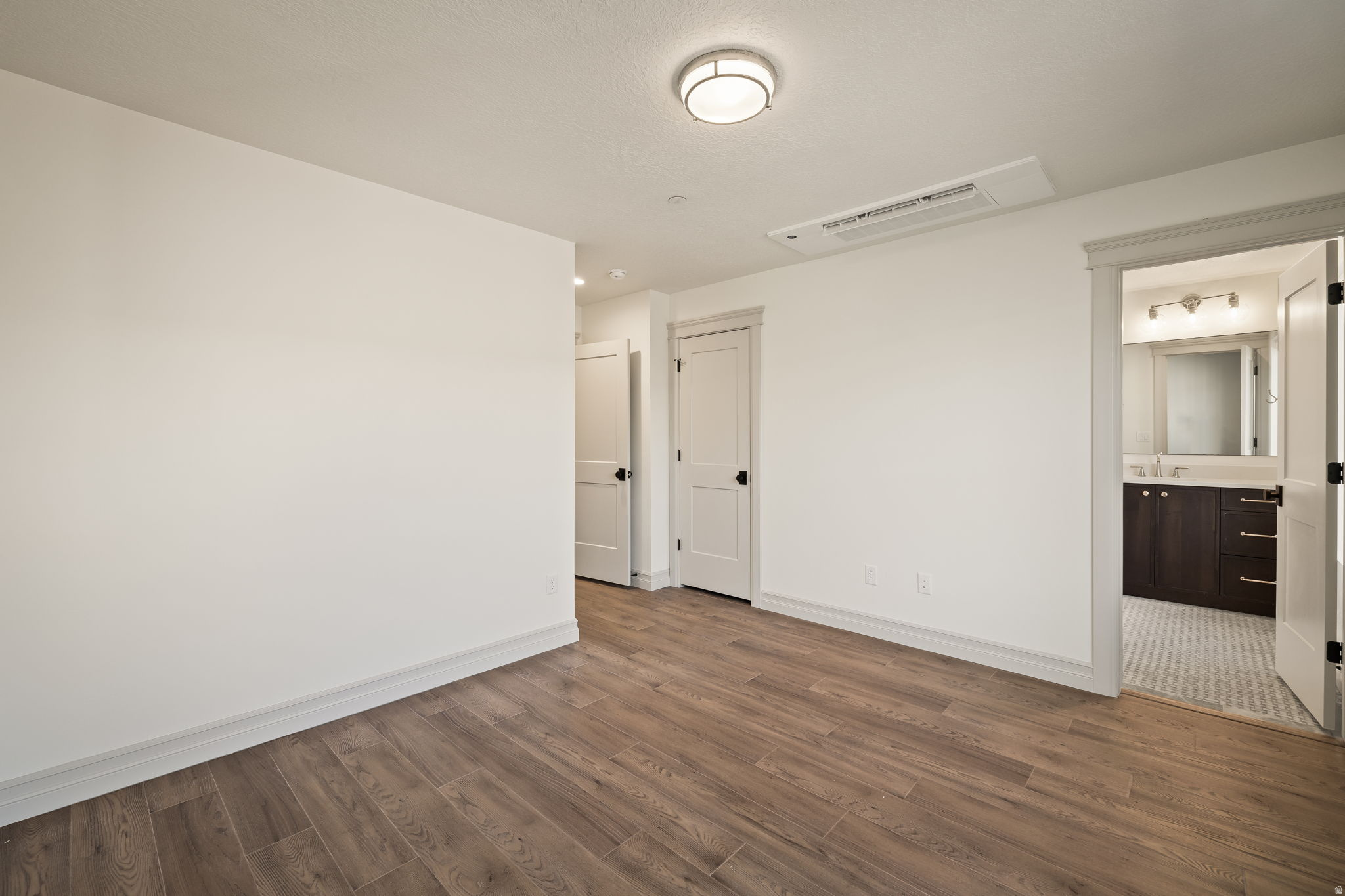 IRIS - Residential