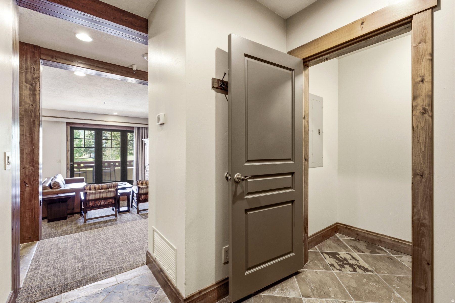HOTEL PARK CITY - Residential