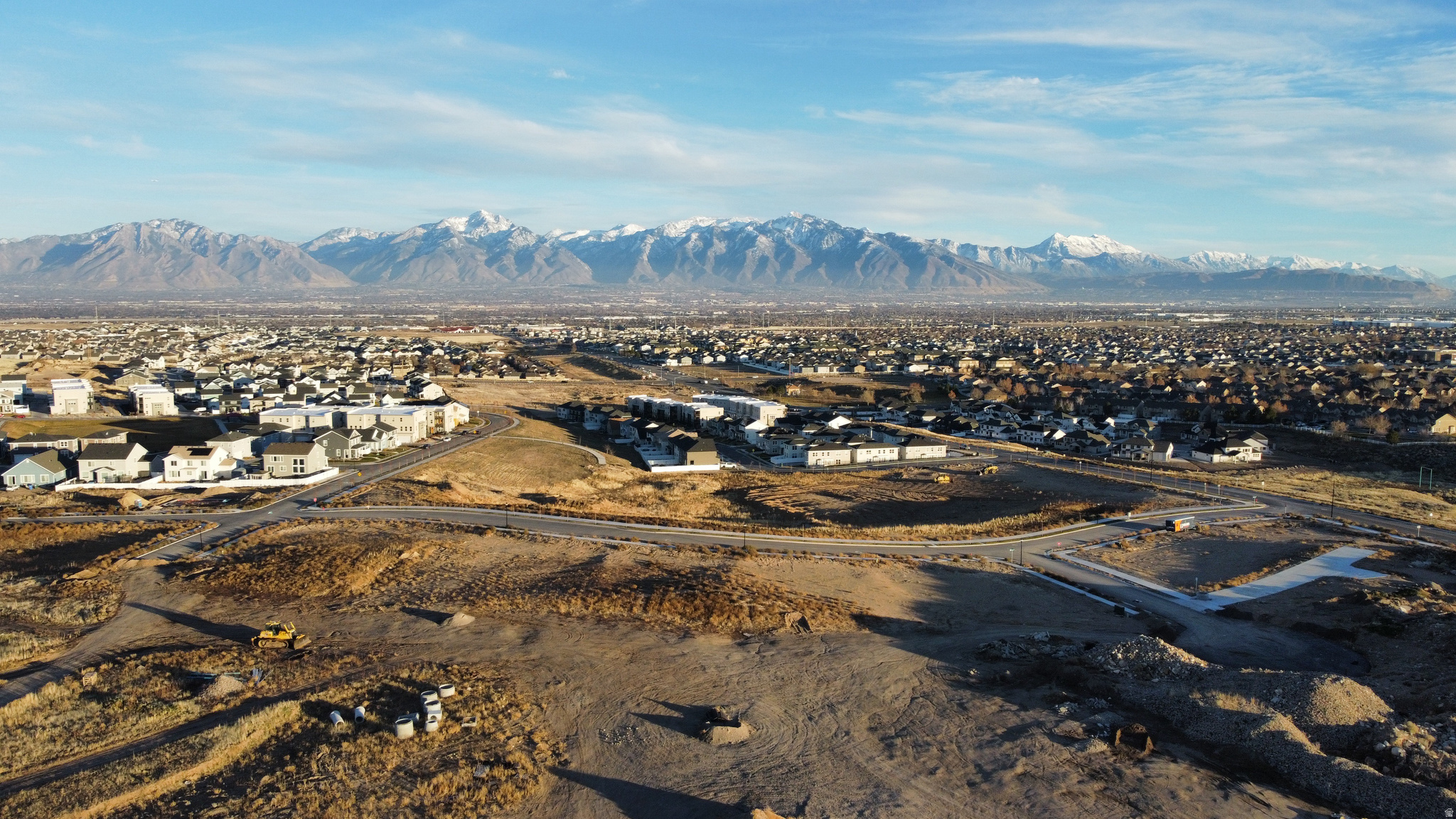 OQUIRRH WEST - Residential