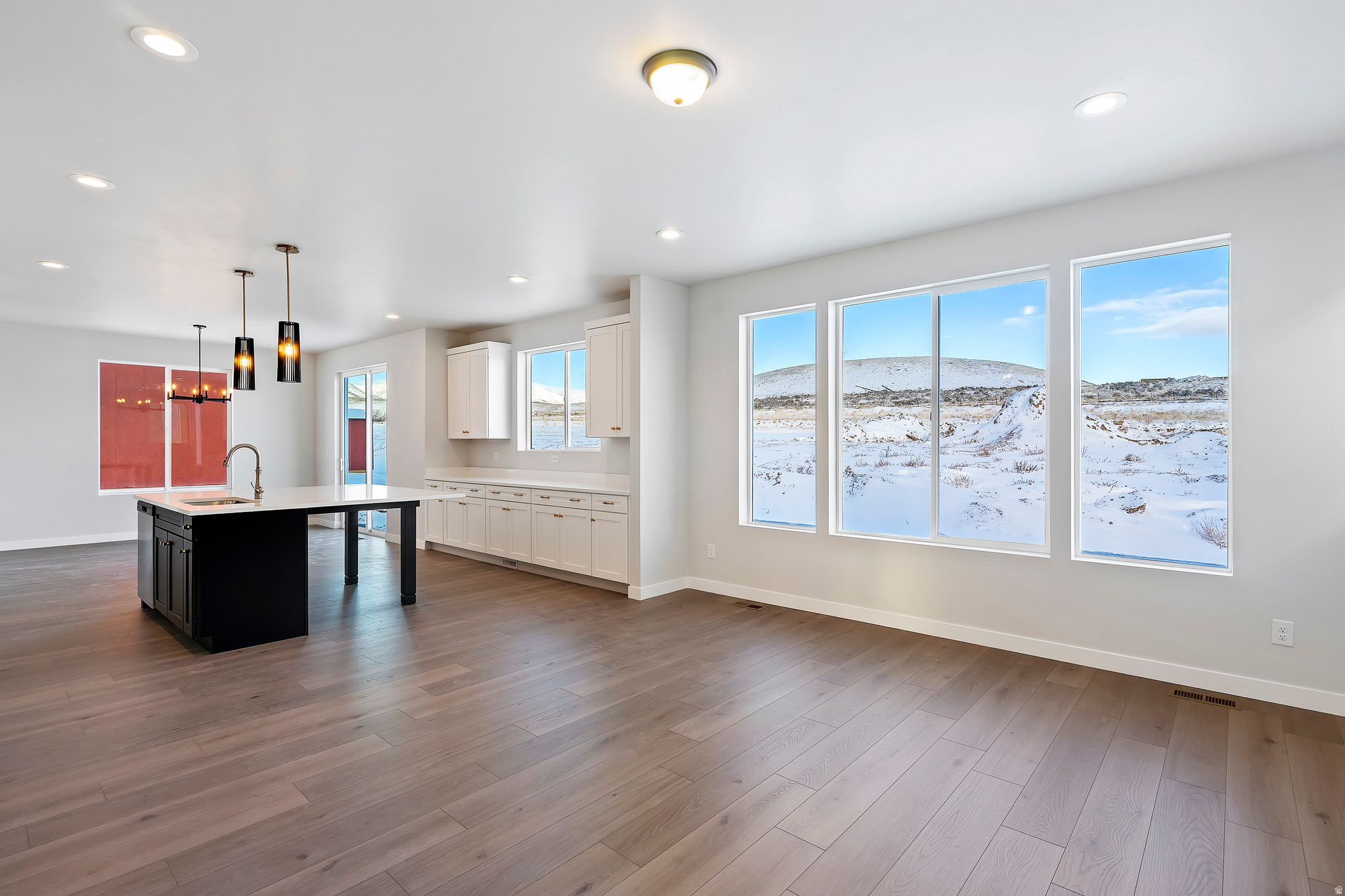 OQUIRRH WEST - Residential