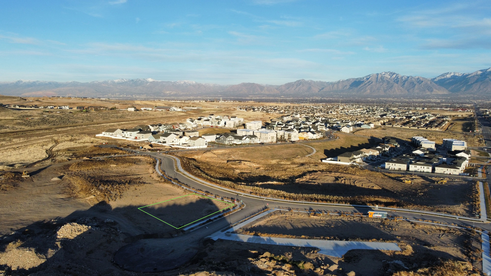 OQUIRRH WEST - Residential