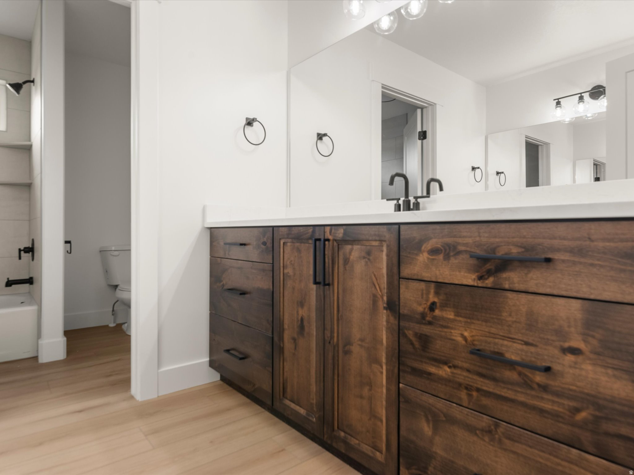 WEST MEADOWS - Residential