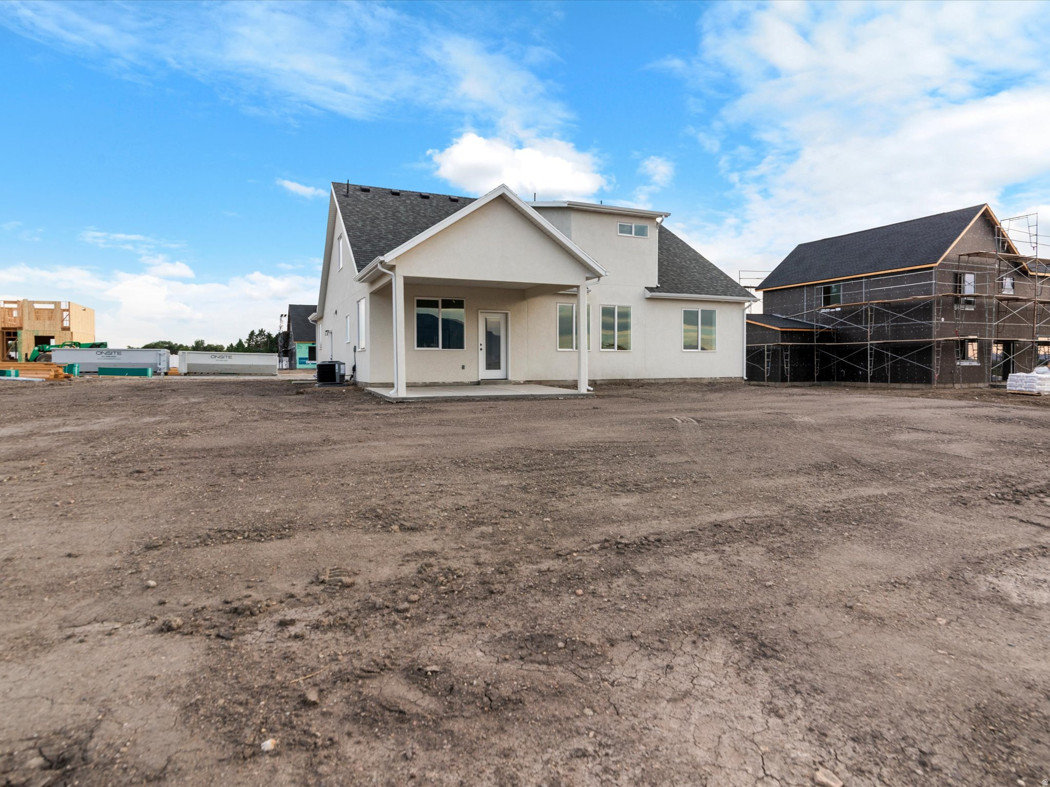 WEST MEADOWS - Residential