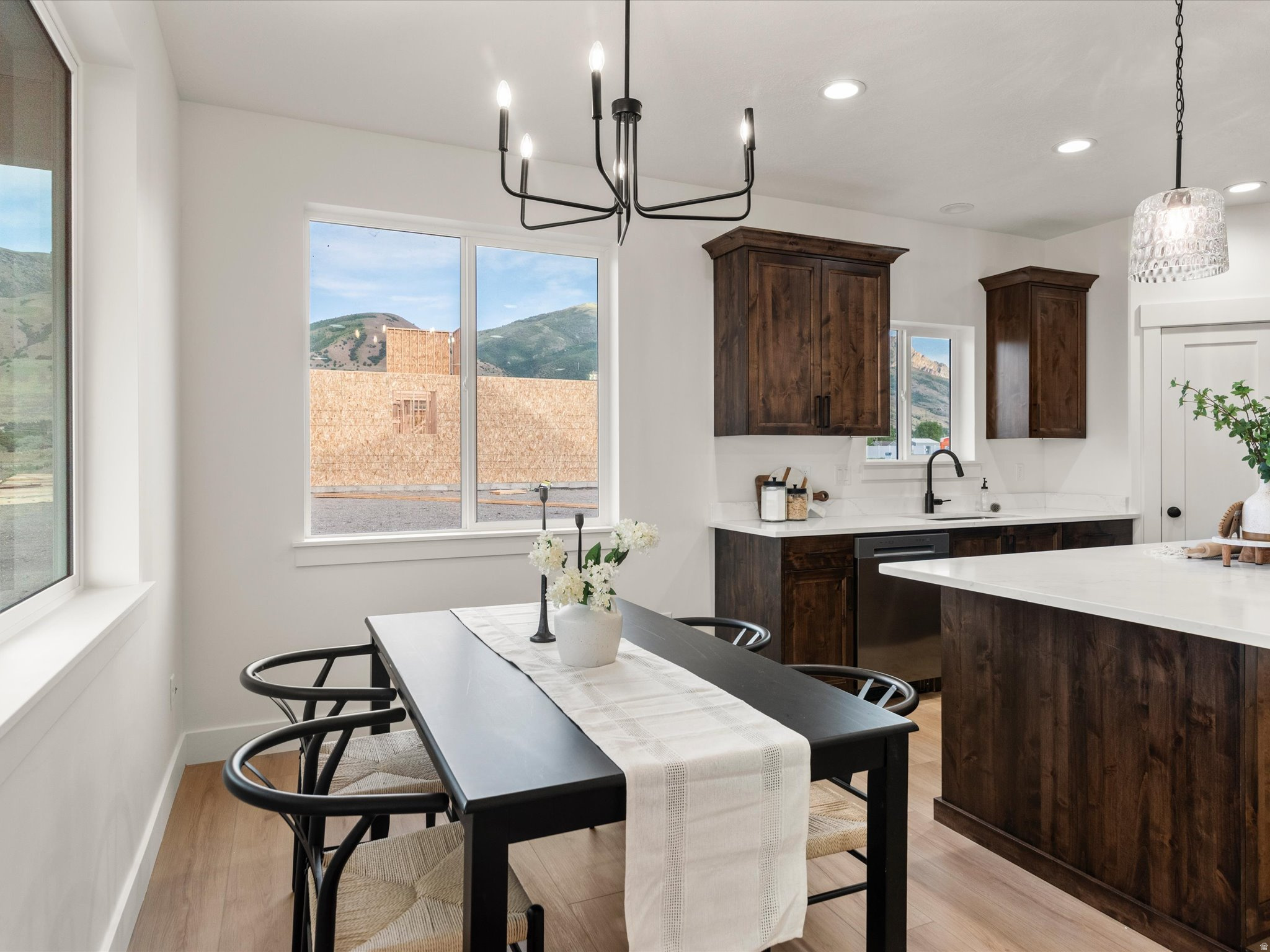 WEST MEADOWS - Residential