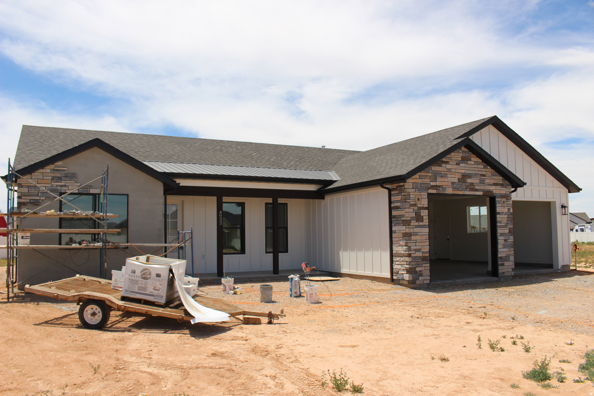 VALLEY GATE ESTATES - Residential
