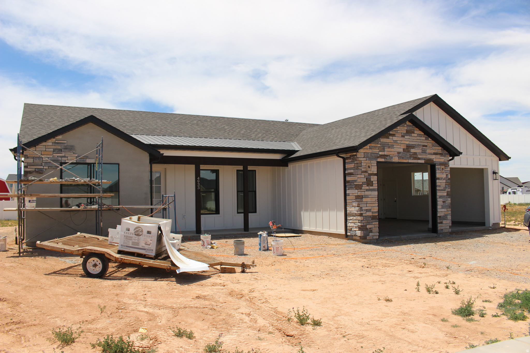VALLEY GATE ESTATES - Residential