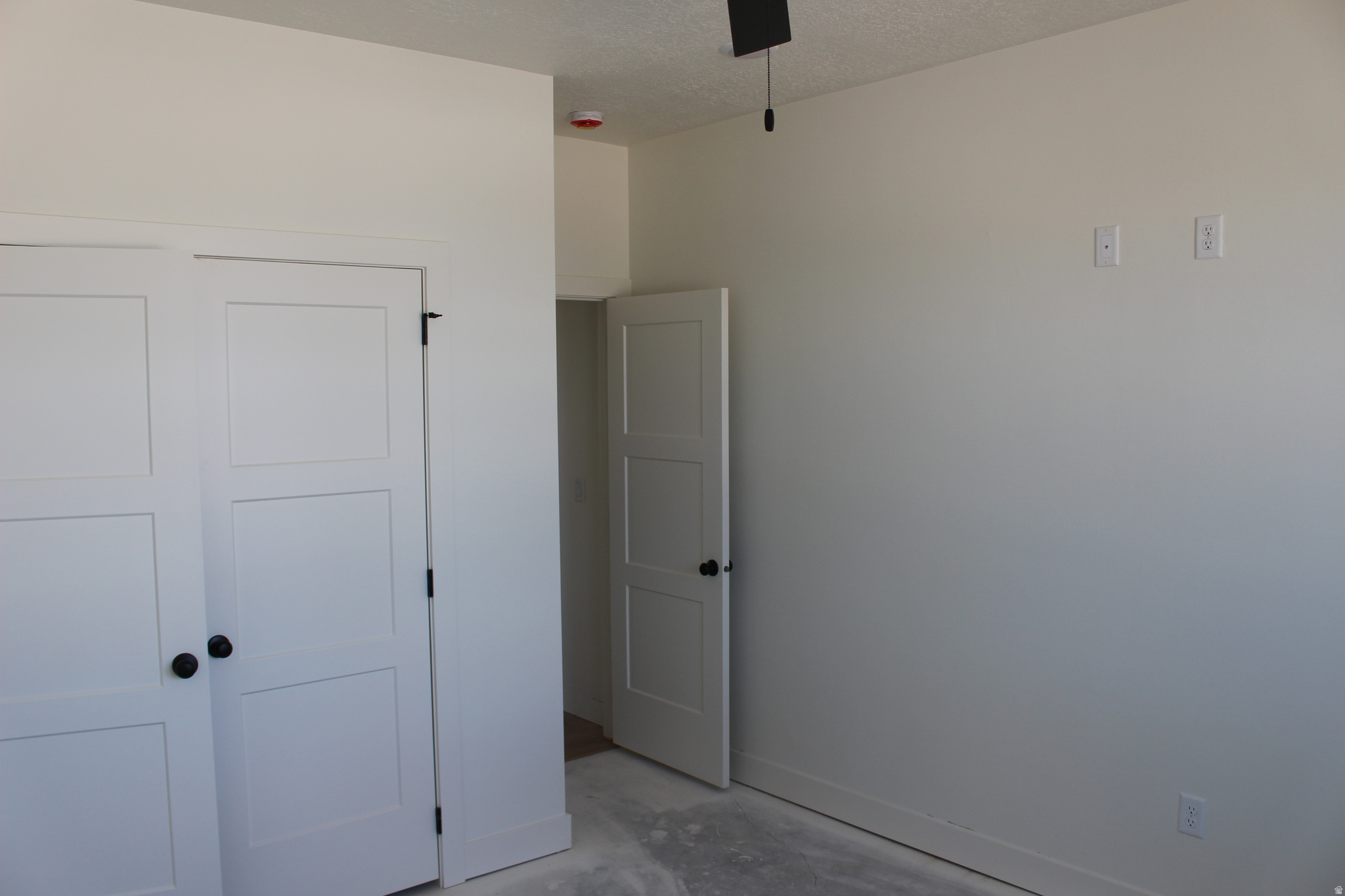 VALLEY GATE ESTATES - Residential