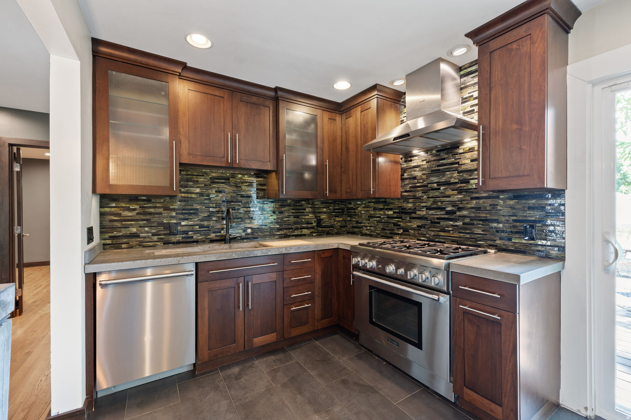 IMPERIAL ADDITION - Residential