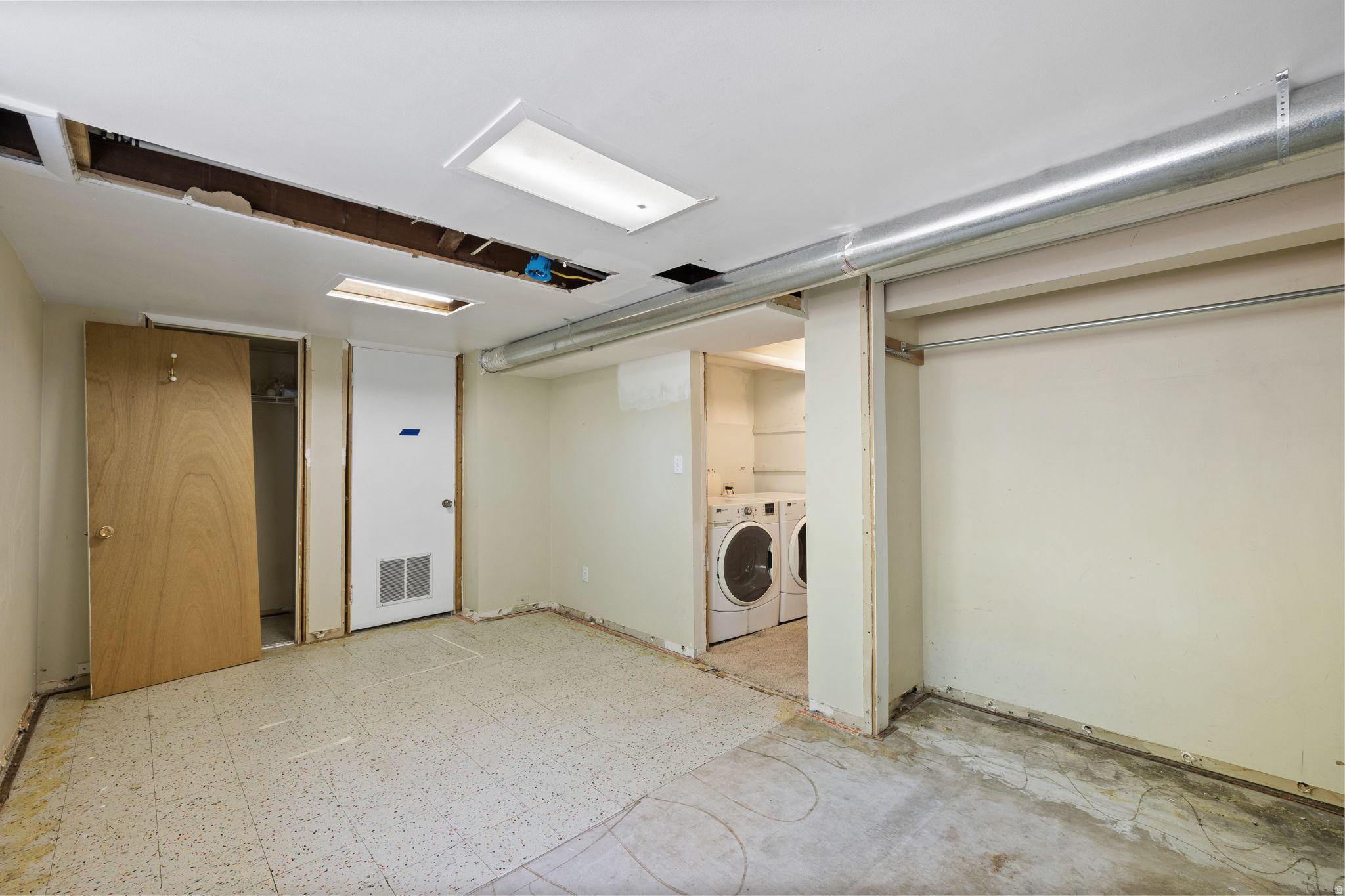 IMPERIAL ADDITION - Residential