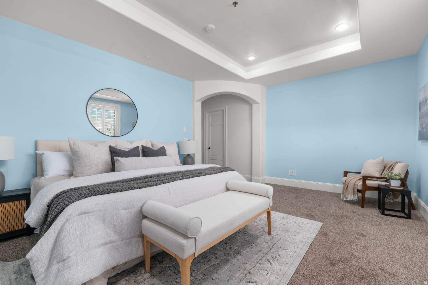 ARBORS ON THE AVENUE - Residential