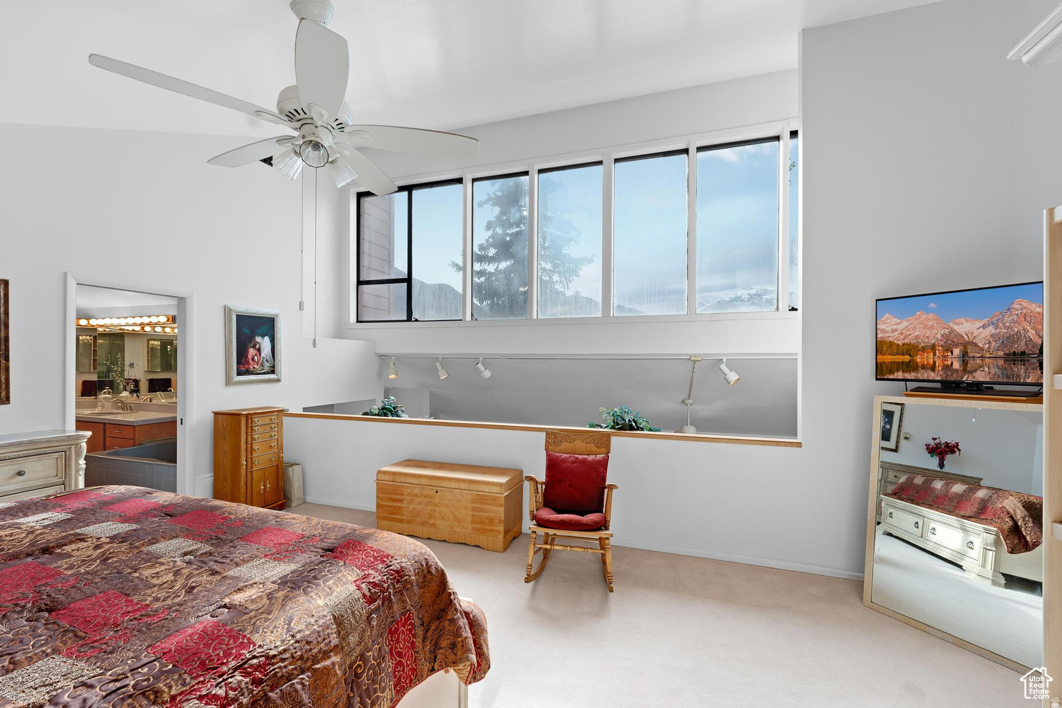 JUNIPER AT CANYON MEADOWS - Residential