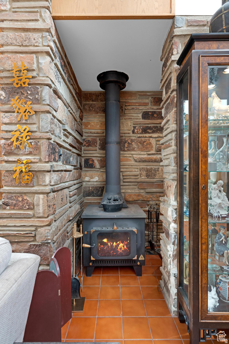 JUNIPER AT CANYON MEADOWS - Residential