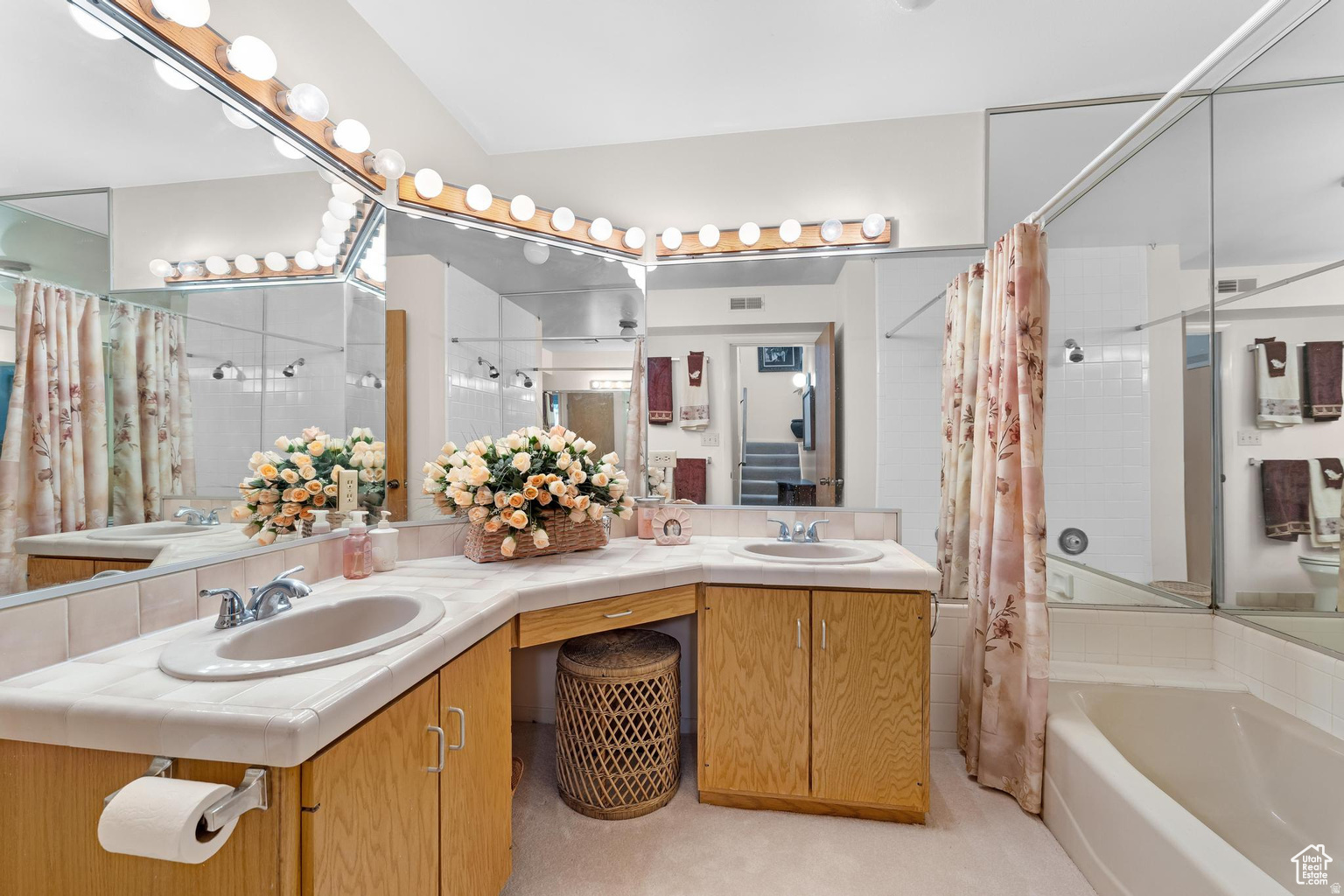 JUNIPER AT CANYON MEADOWS - Residential