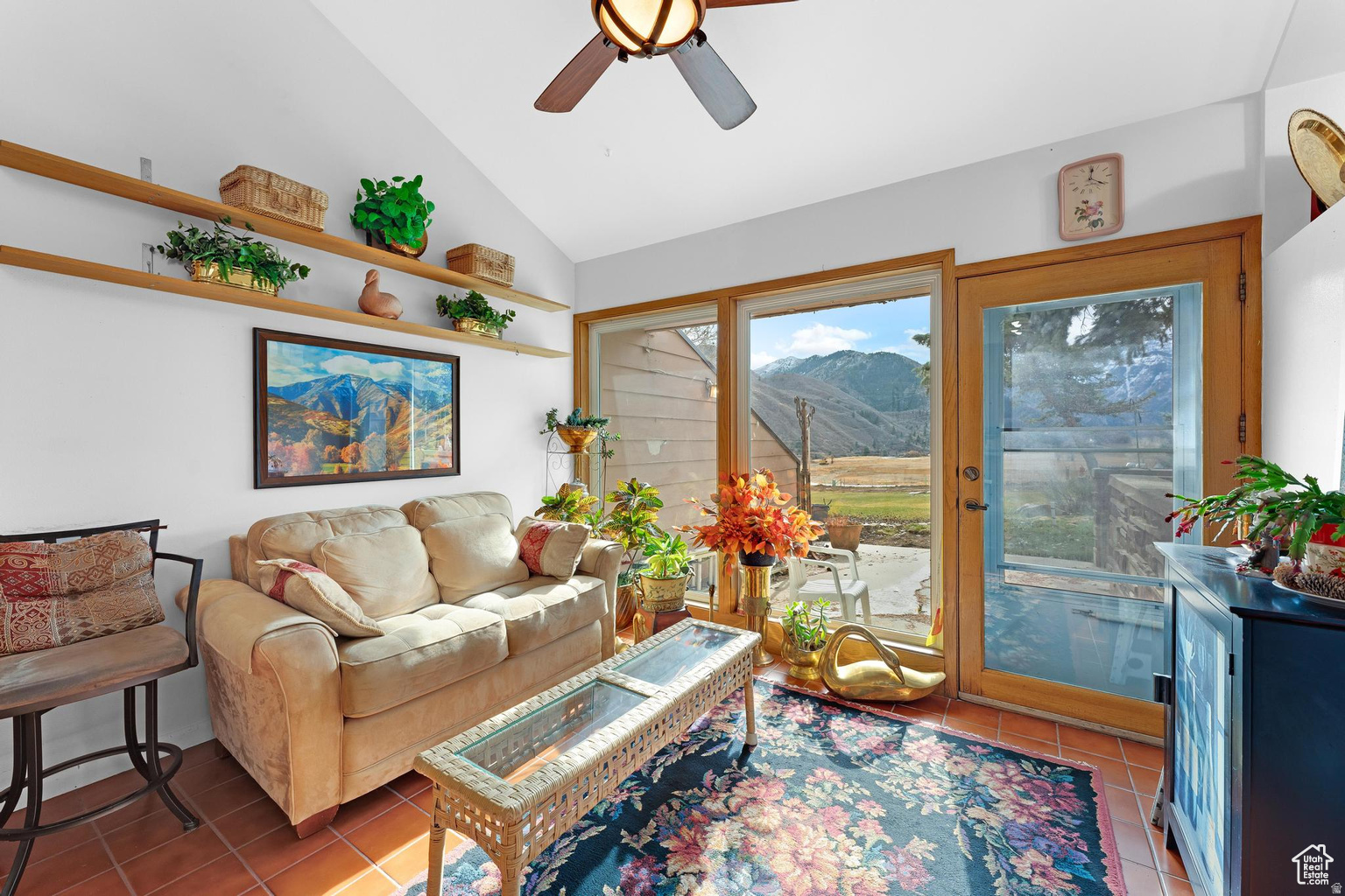 JUNIPER AT CANYON MEADOWS - Residential