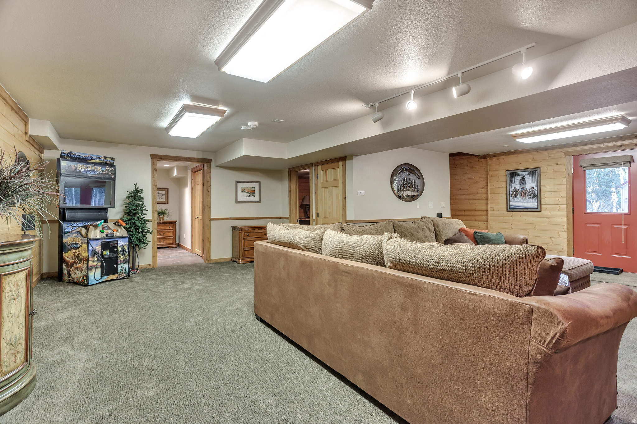 TIMBER LAKES - Residential