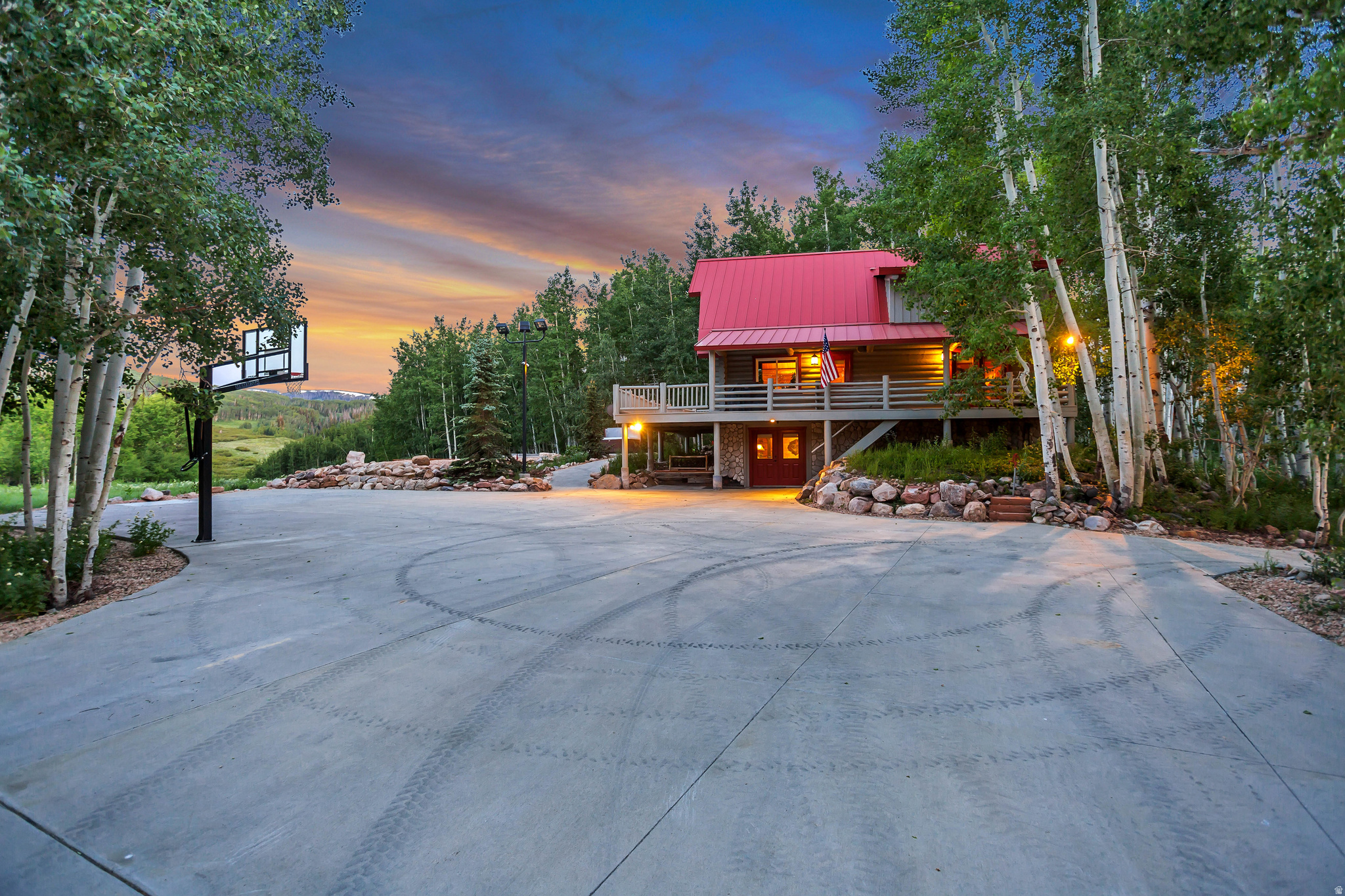 TIMBER LAKES - Residential