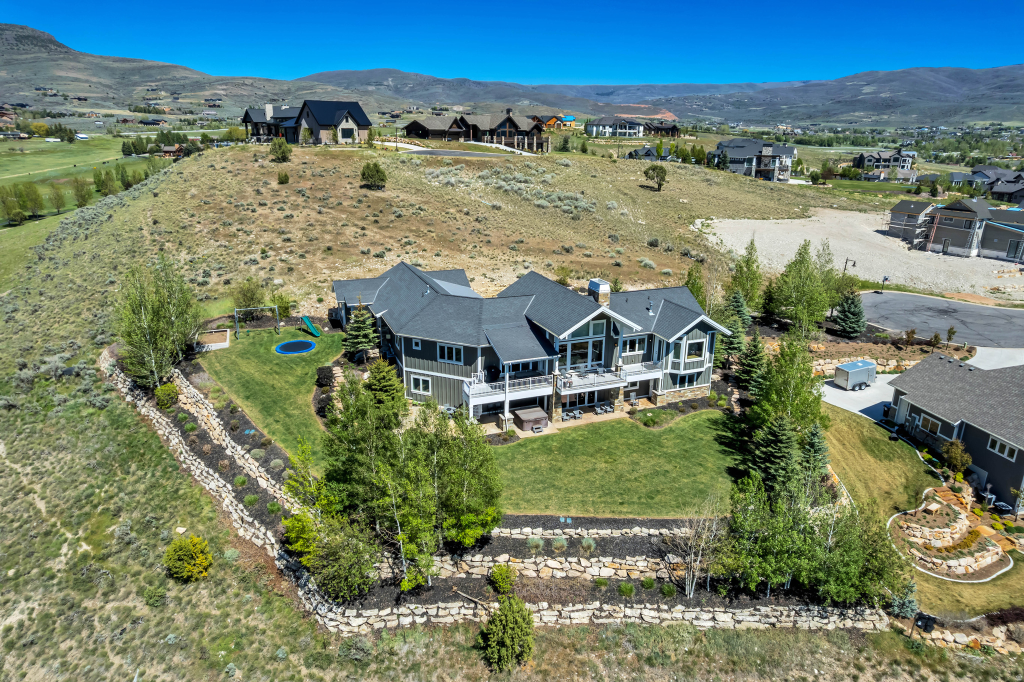 LAKE CREEK - Residential