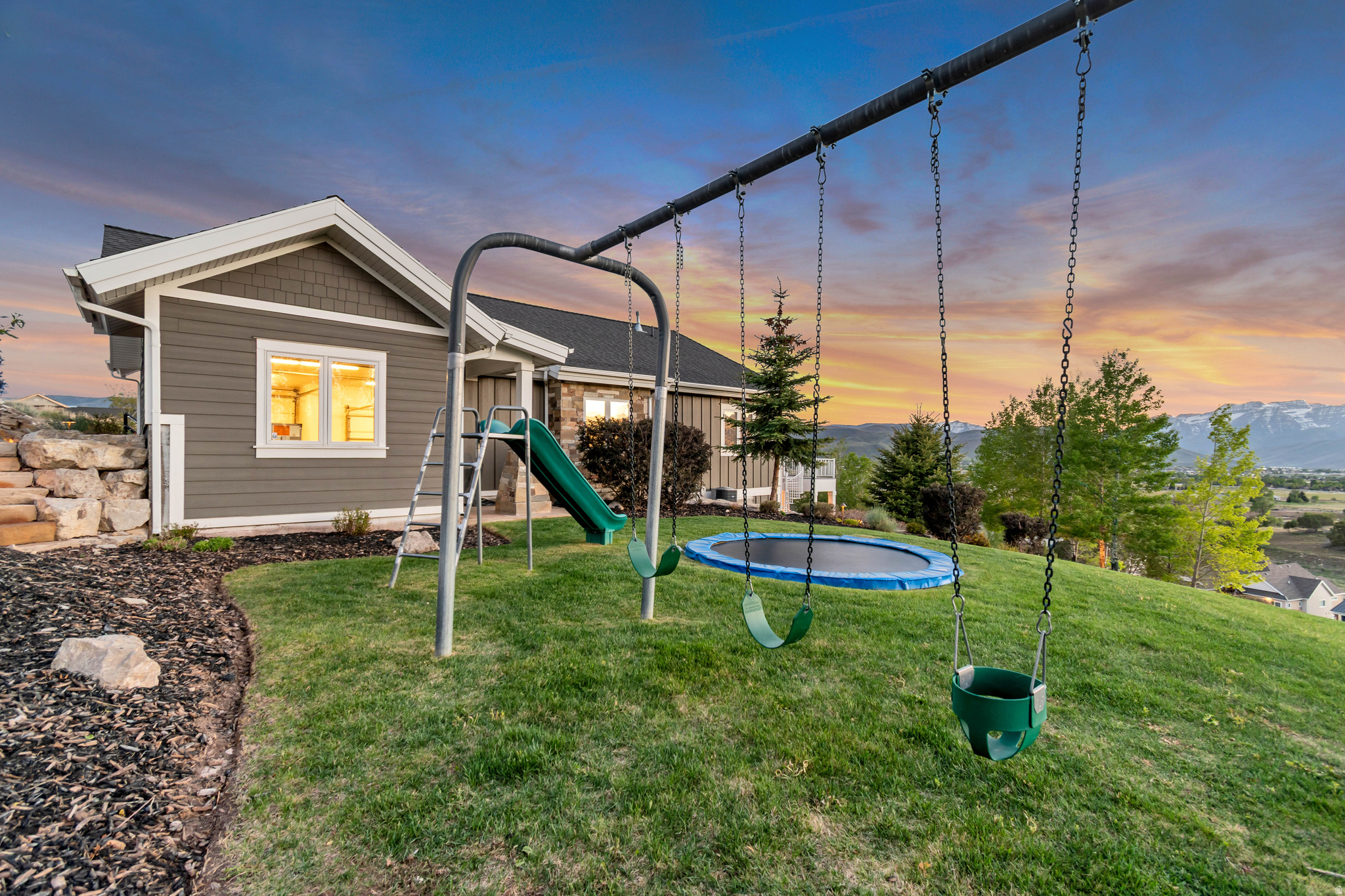 LAKE CREEK - Residential