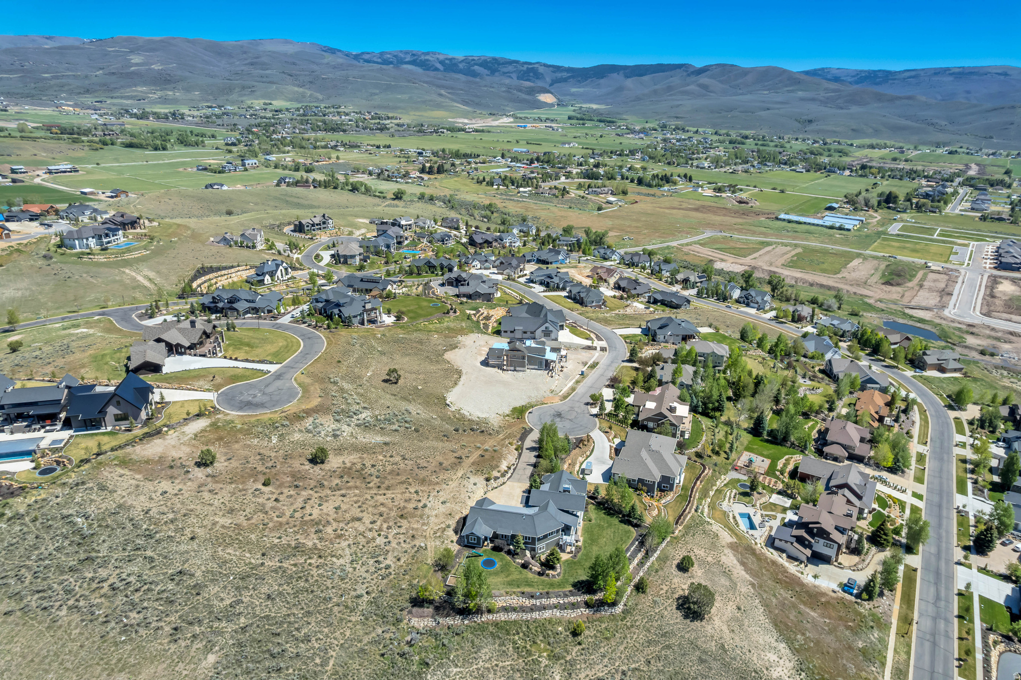 LAKE CREEK - Residential