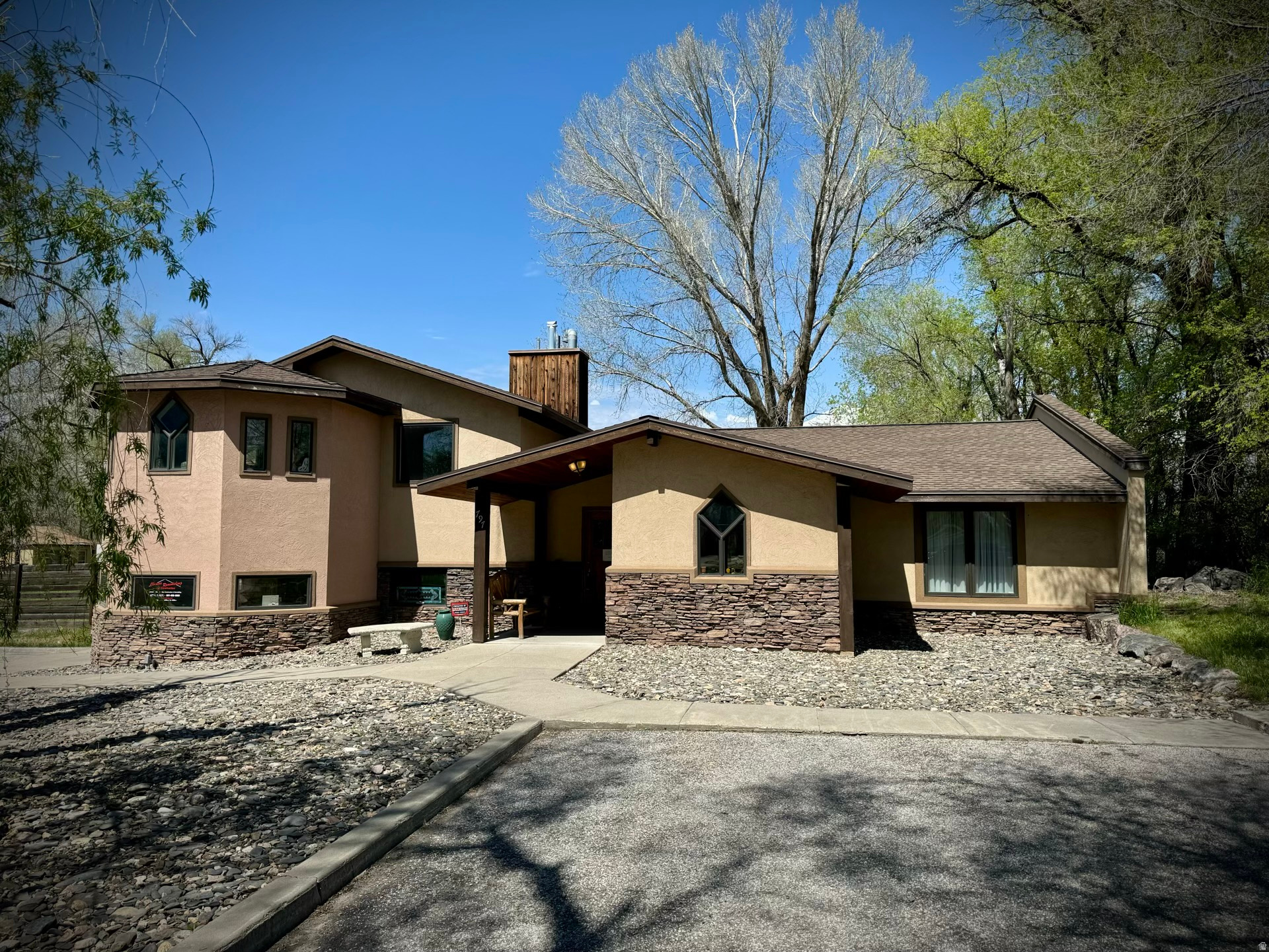 2,900 SF office building located on 2.77 AC in Harrisville. Zoned CP-2, it is currently housing an office for a construction business and a photography studio. The building has 2 suites with separate entrances and 12/240 V 1 phase power. Contact us for details or a showing.