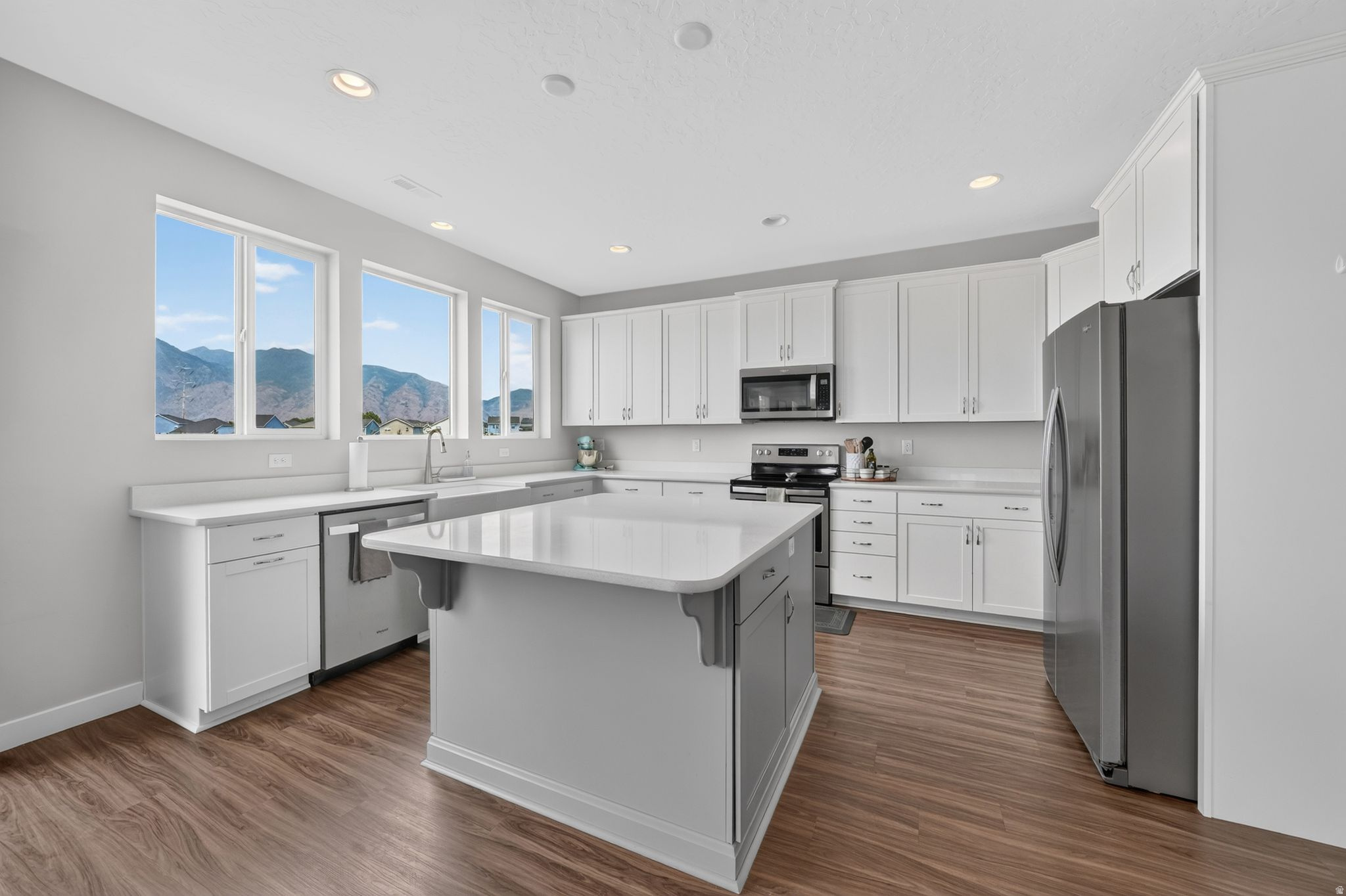 LEGACY FARMS AT SPANISH FORK - Residential