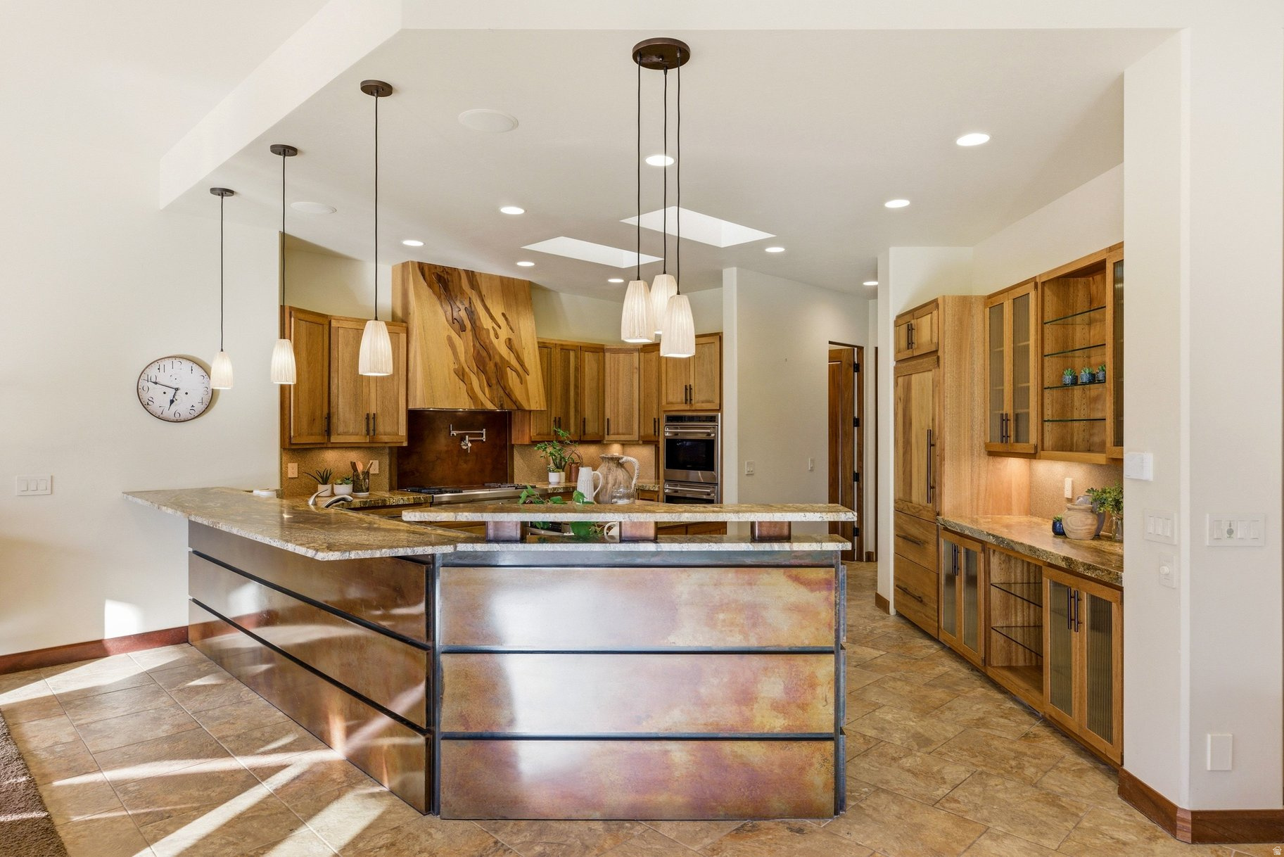 THE RESERVE OF ENTRADA - Residential