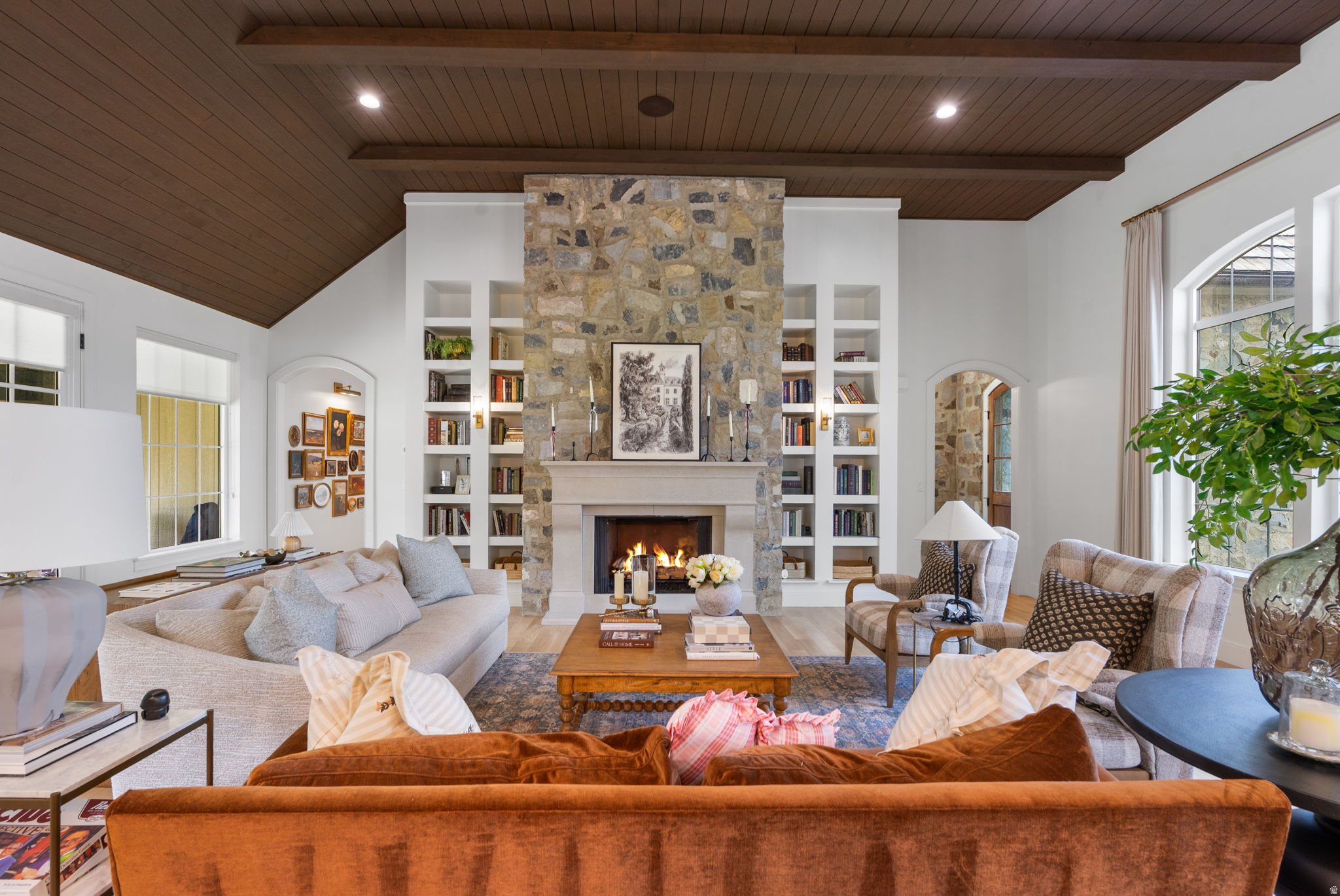 PINE MEADOWS - Residential