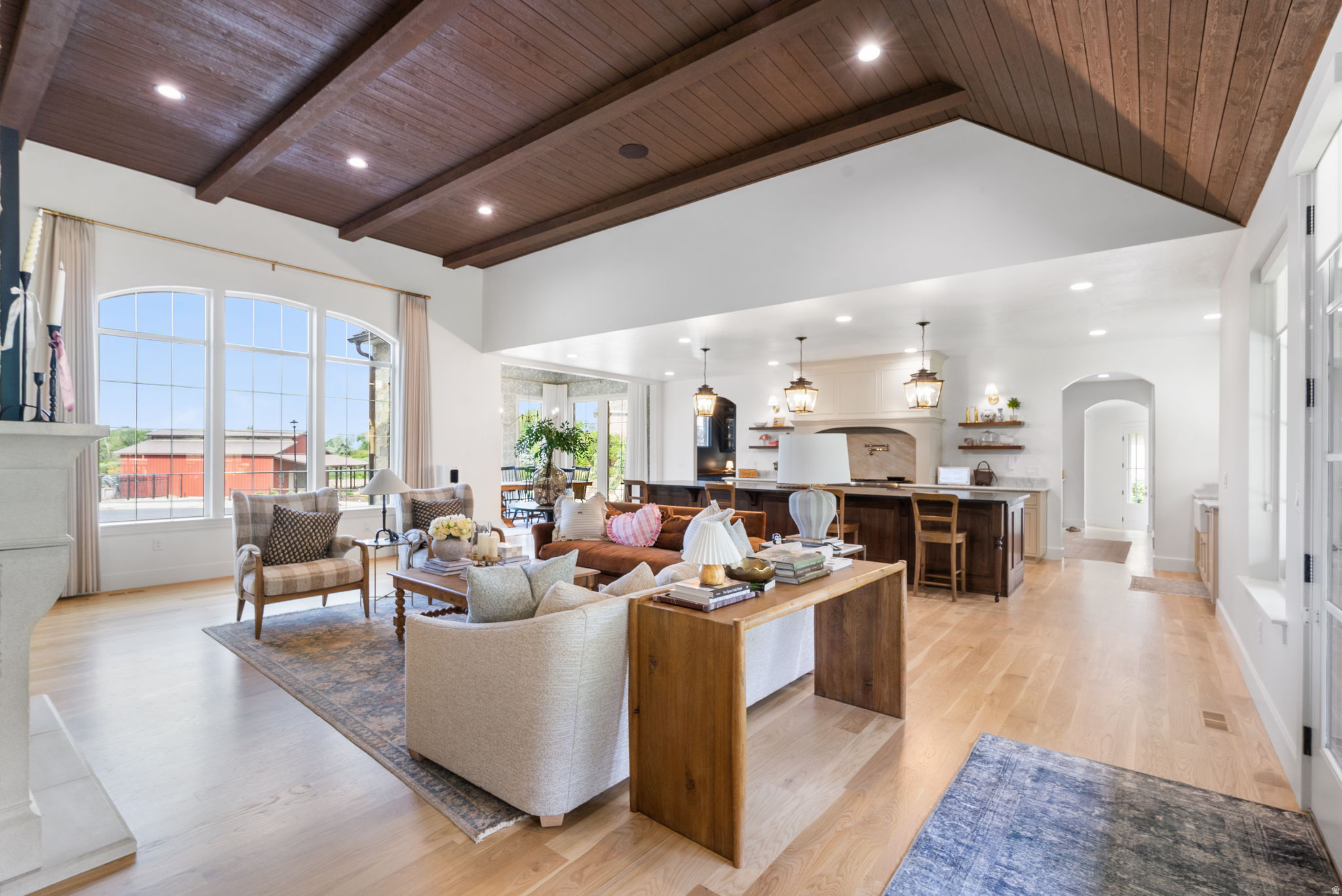 PINE MEADOWS - Residential
