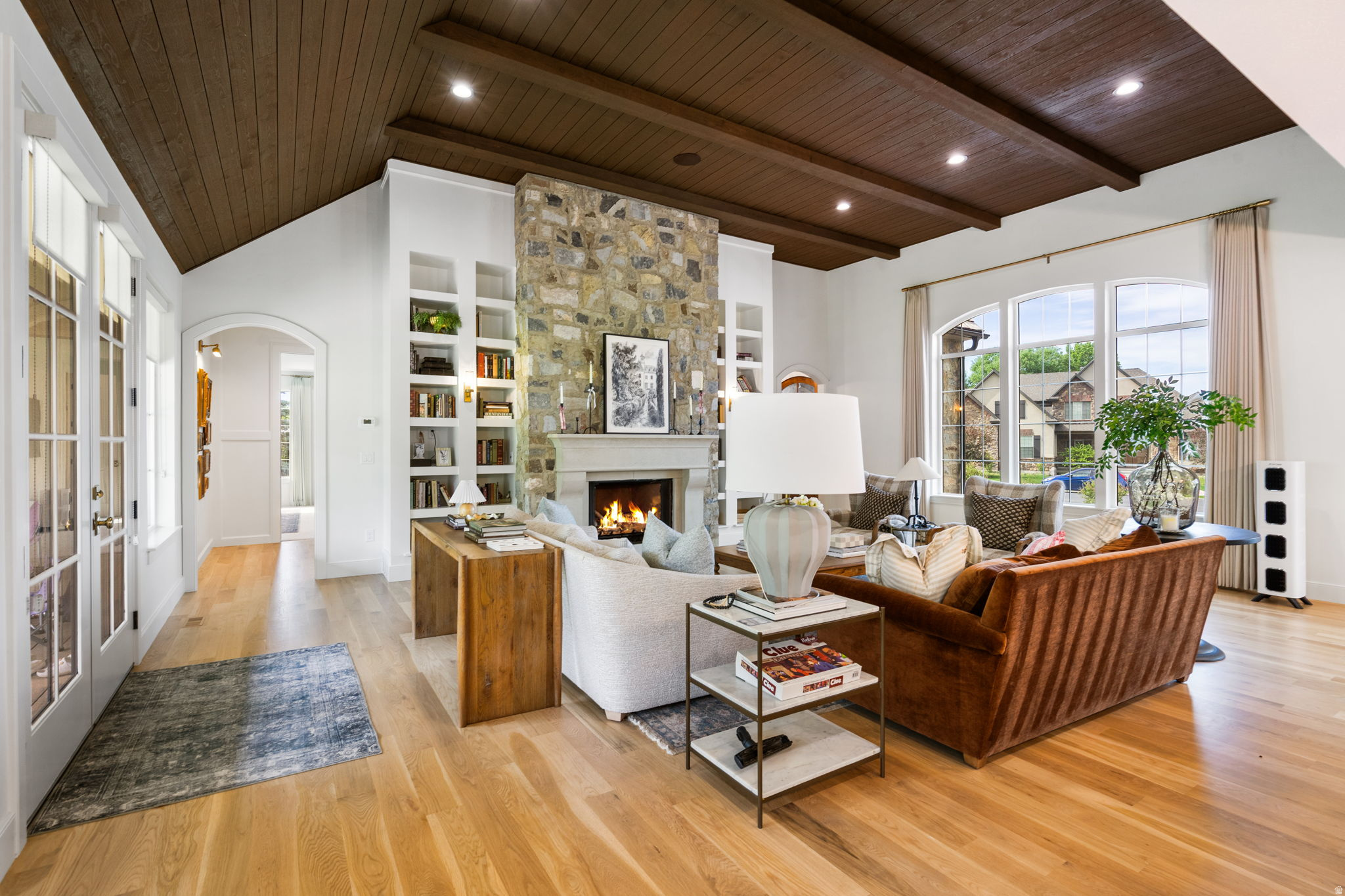 PINE MEADOWS - Residential