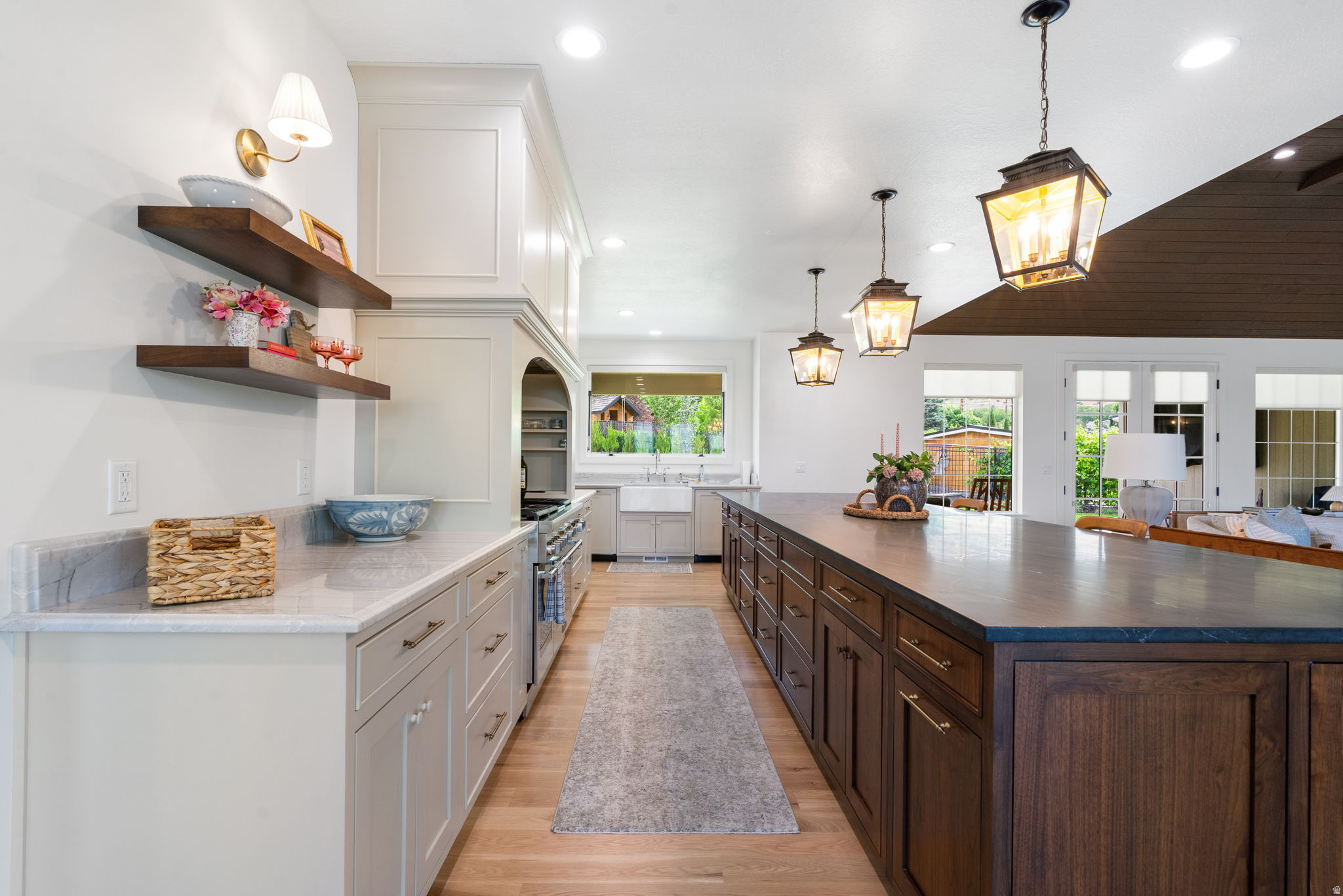 PINE MEADOWS - Residential