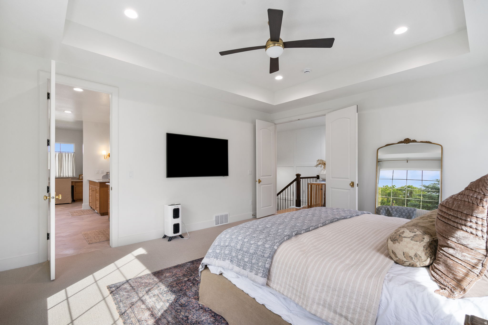 PINE MEADOWS - Residential