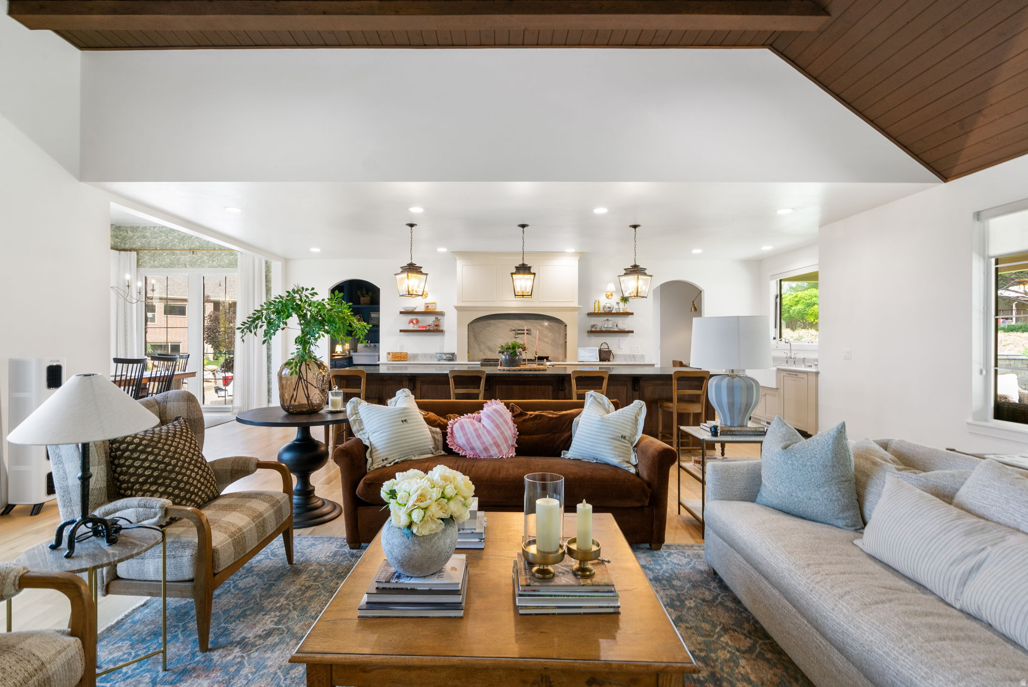 PINE MEADOWS - Residential