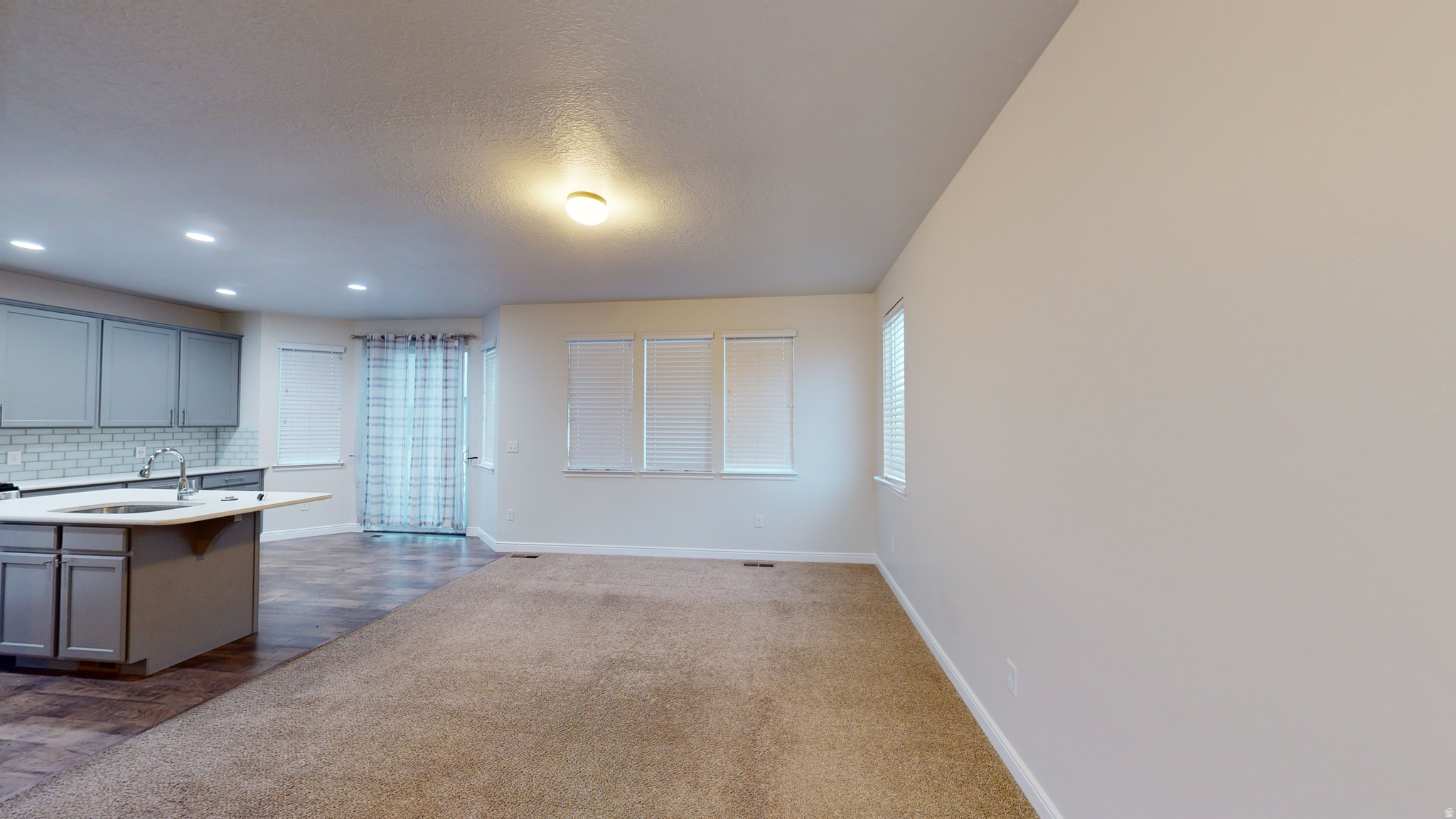HERRIMAN TOWNE CENTE - Residential