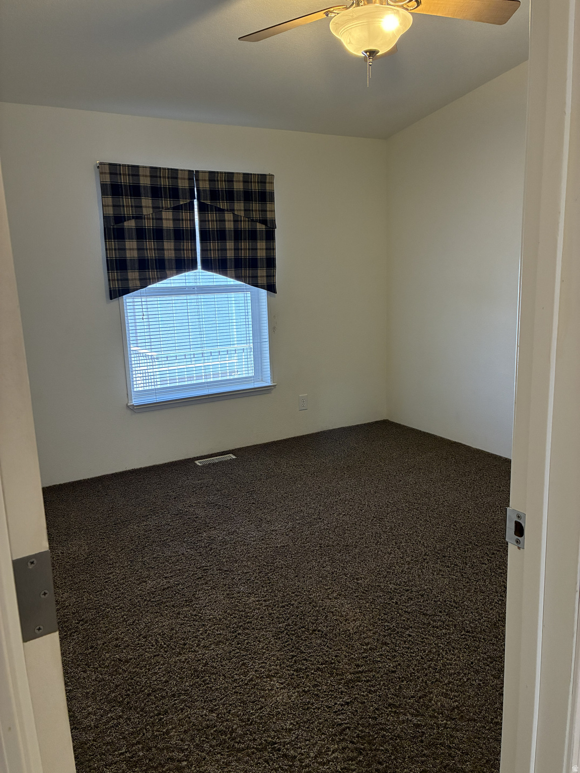 LAVA BLUFF MOBILE HOME PARK AMD - Residential