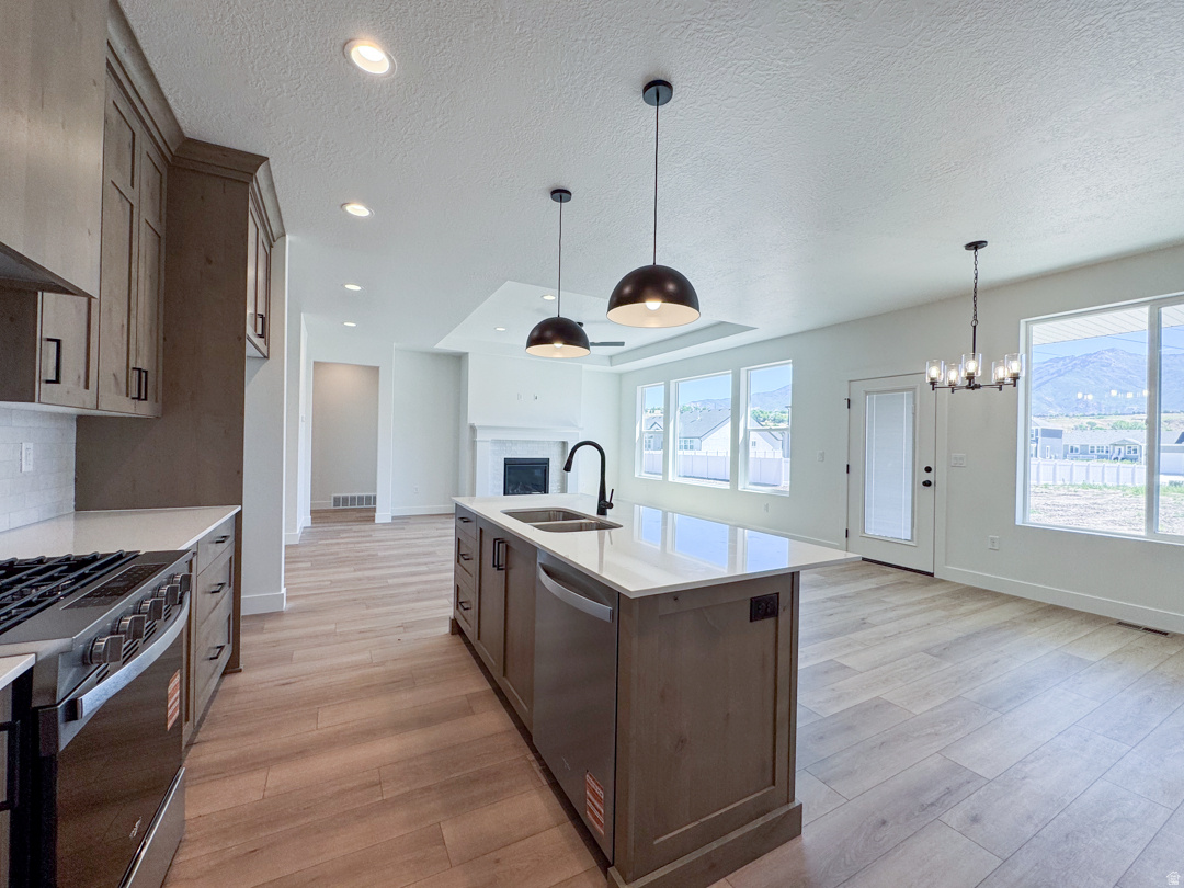 RIVERWOOD - Residential