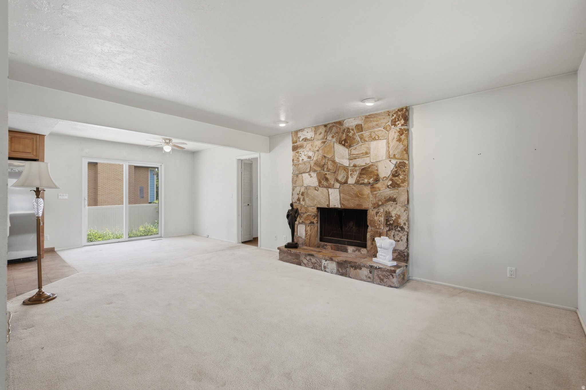 CONTINENTAL ESTATES #5 - Residential