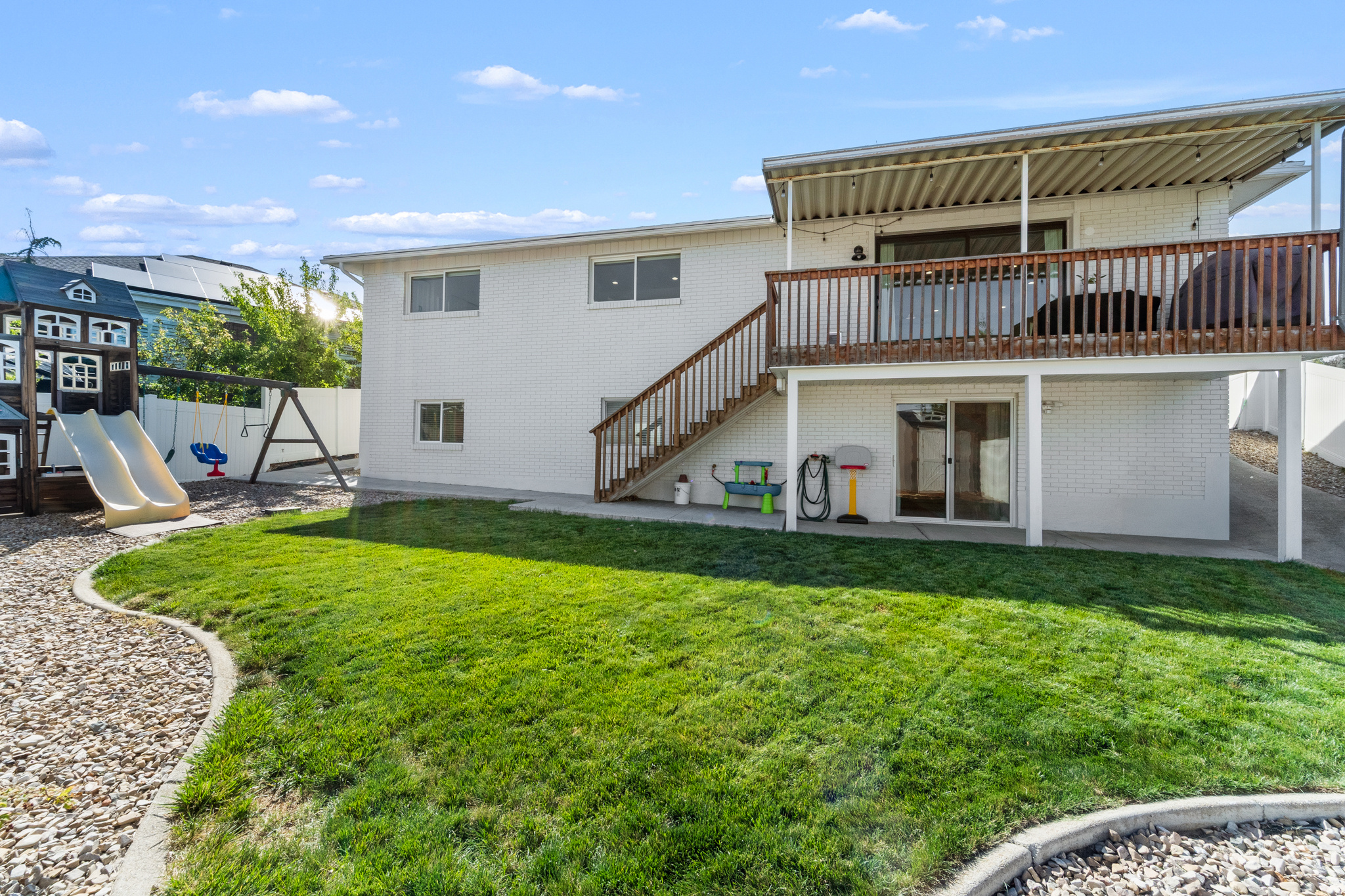 RIVIERA HEIGHTS - Residential