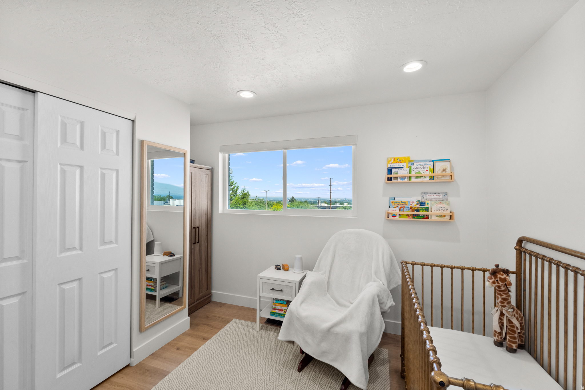 RIVIERA HEIGHTS - Residential