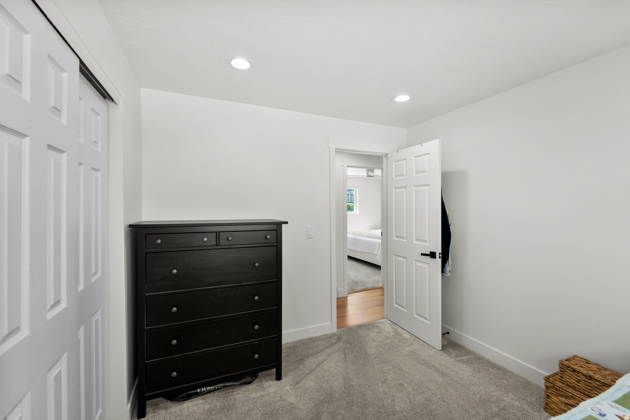 RIVIERA HEIGHTS - Residential