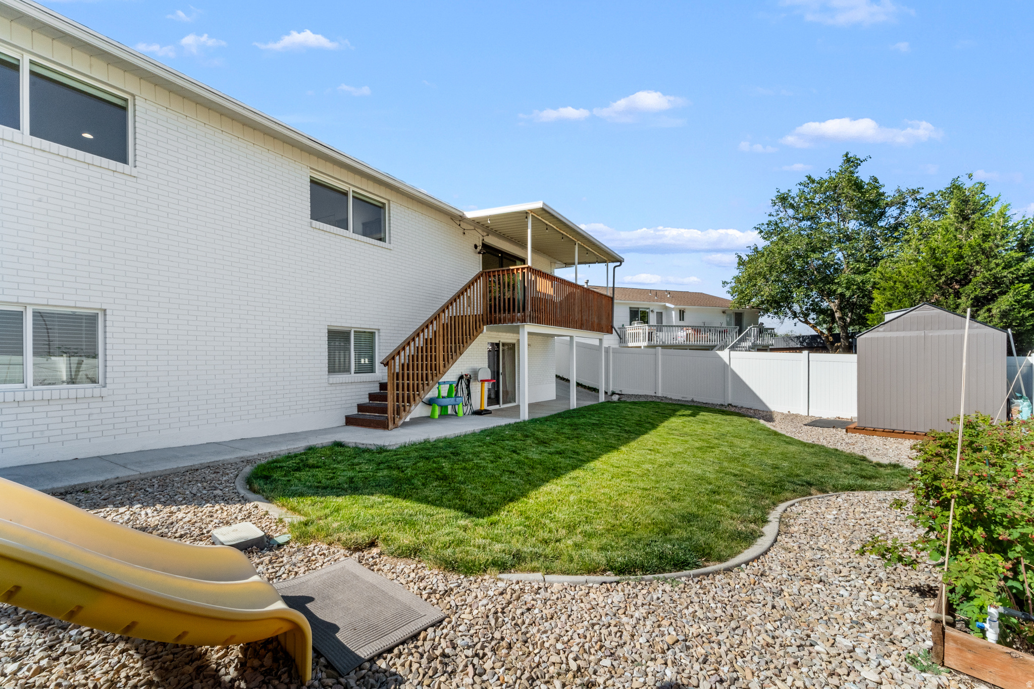 RIVIERA HEIGHTS - Residential