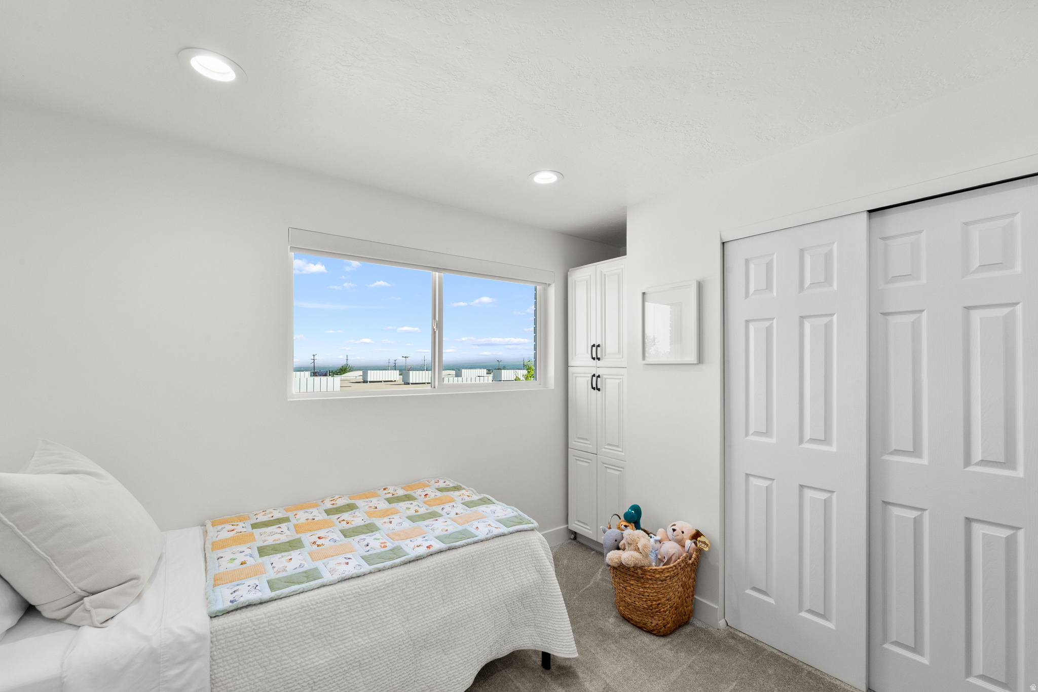 RIVIERA HEIGHTS - Residential